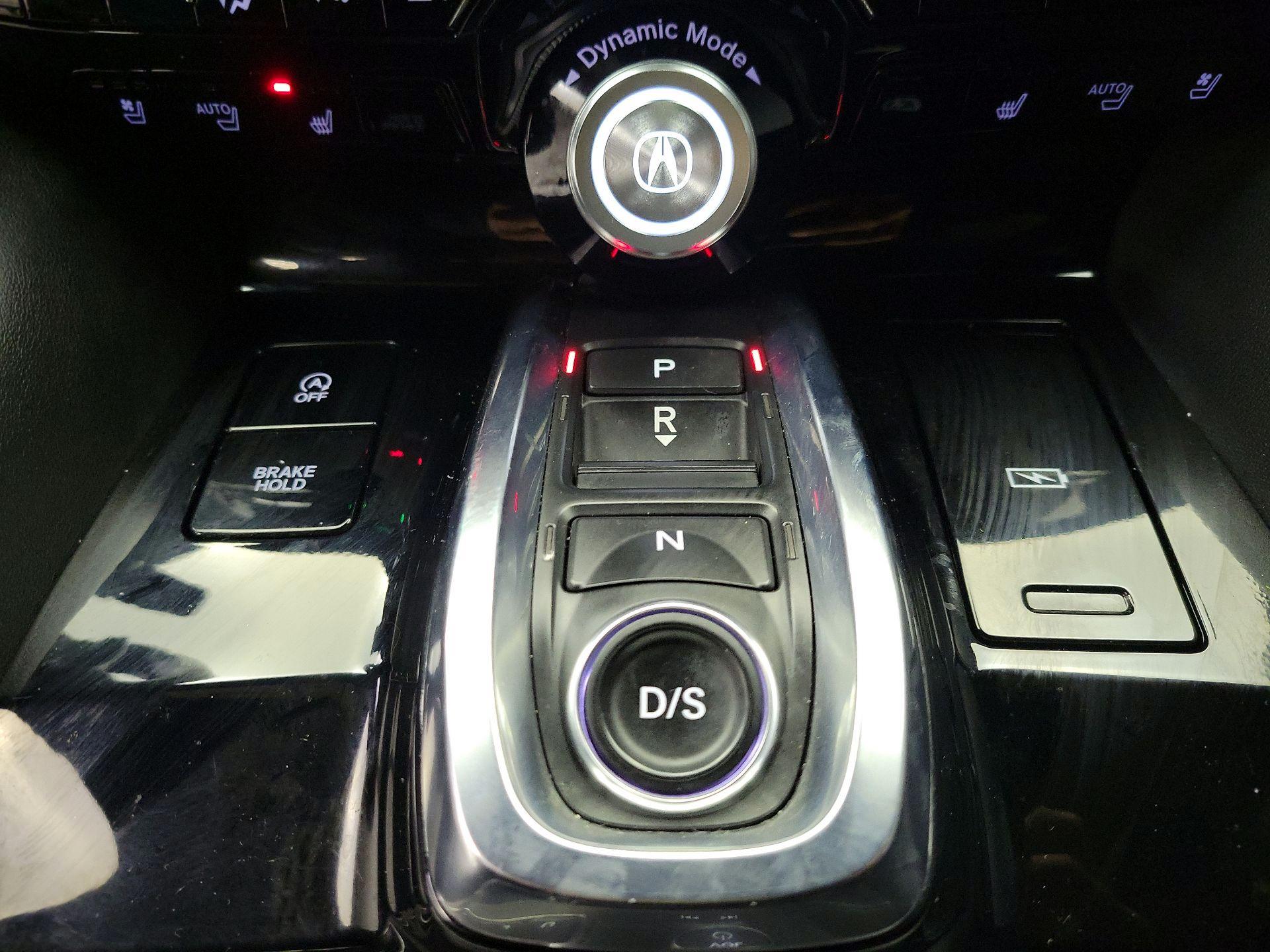 Thumbnail: 2022 Acura MDX - 16