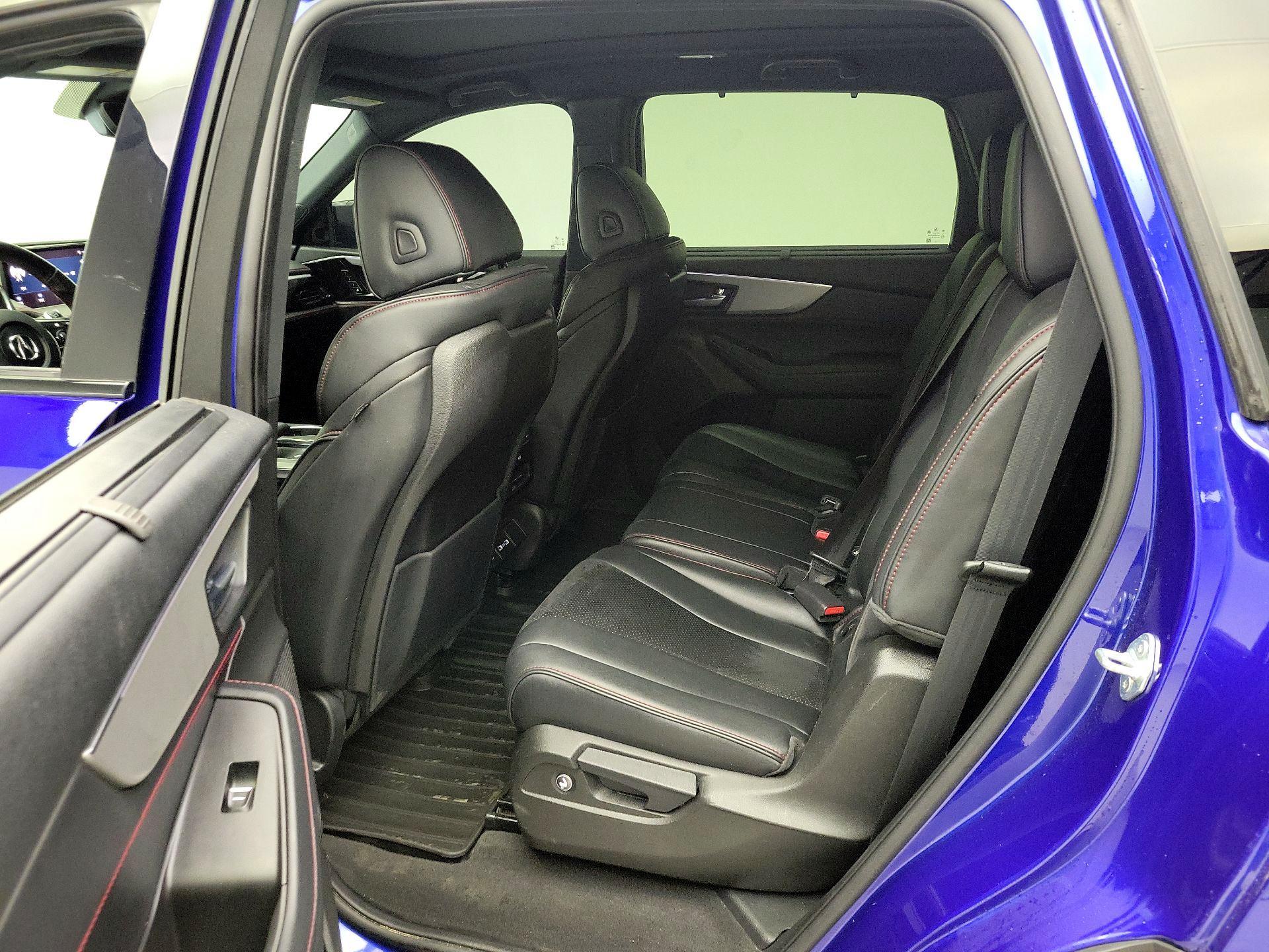 Thumbnail: 2022 Acura MDX - 19