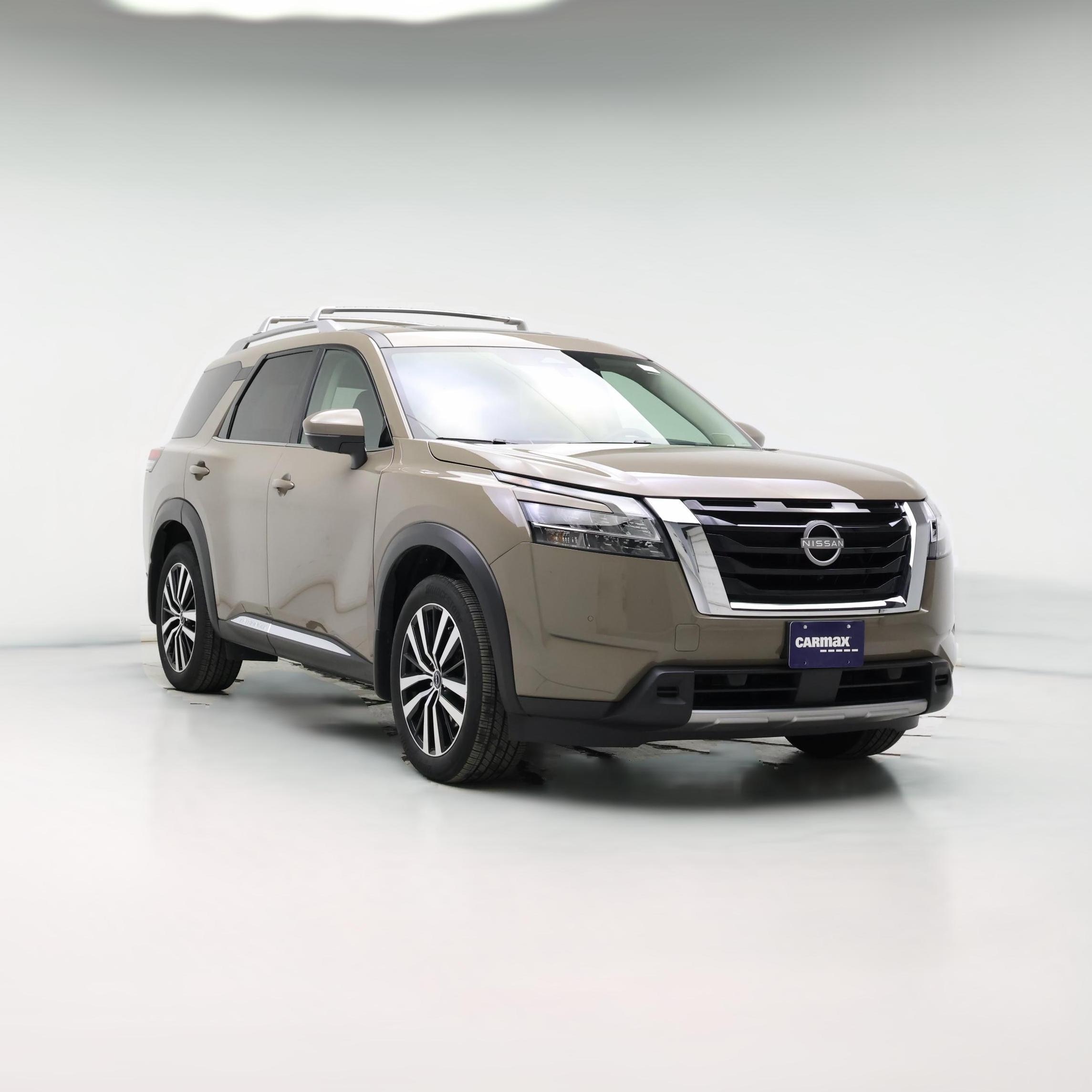 Thumbnail: 2024 Nissan Pathfinder - 1