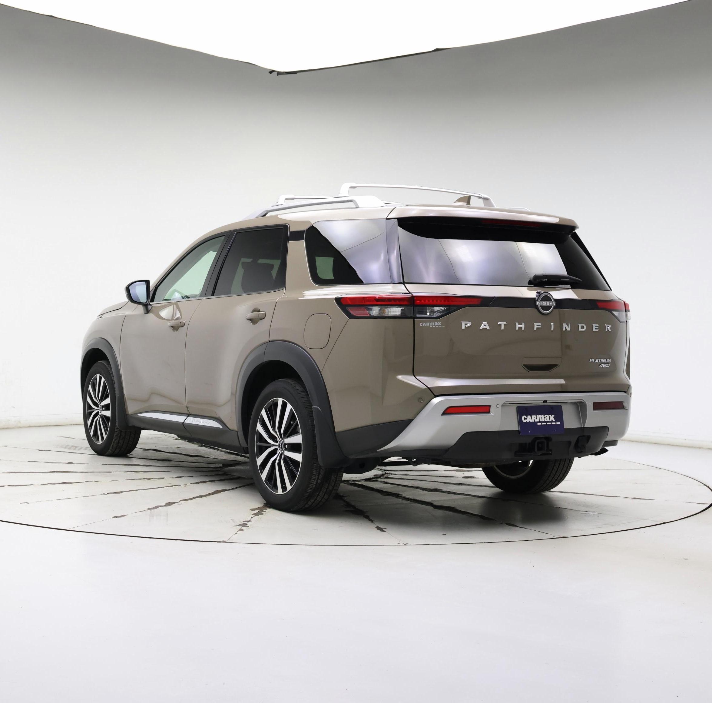 Thumbnail: 2024 Nissan Pathfinder - 2