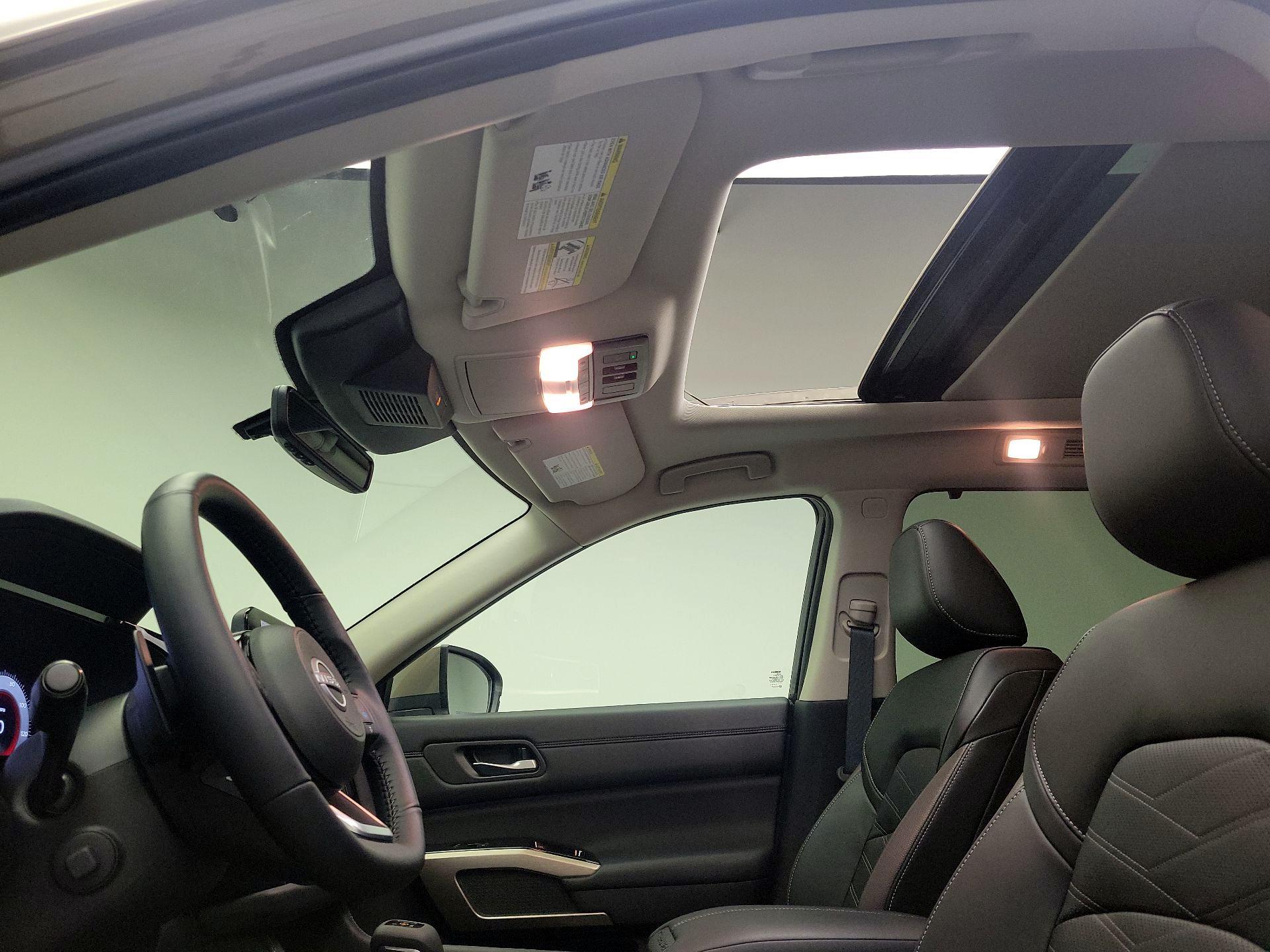 Thumbnail: 2024 Nissan Pathfinder - 20