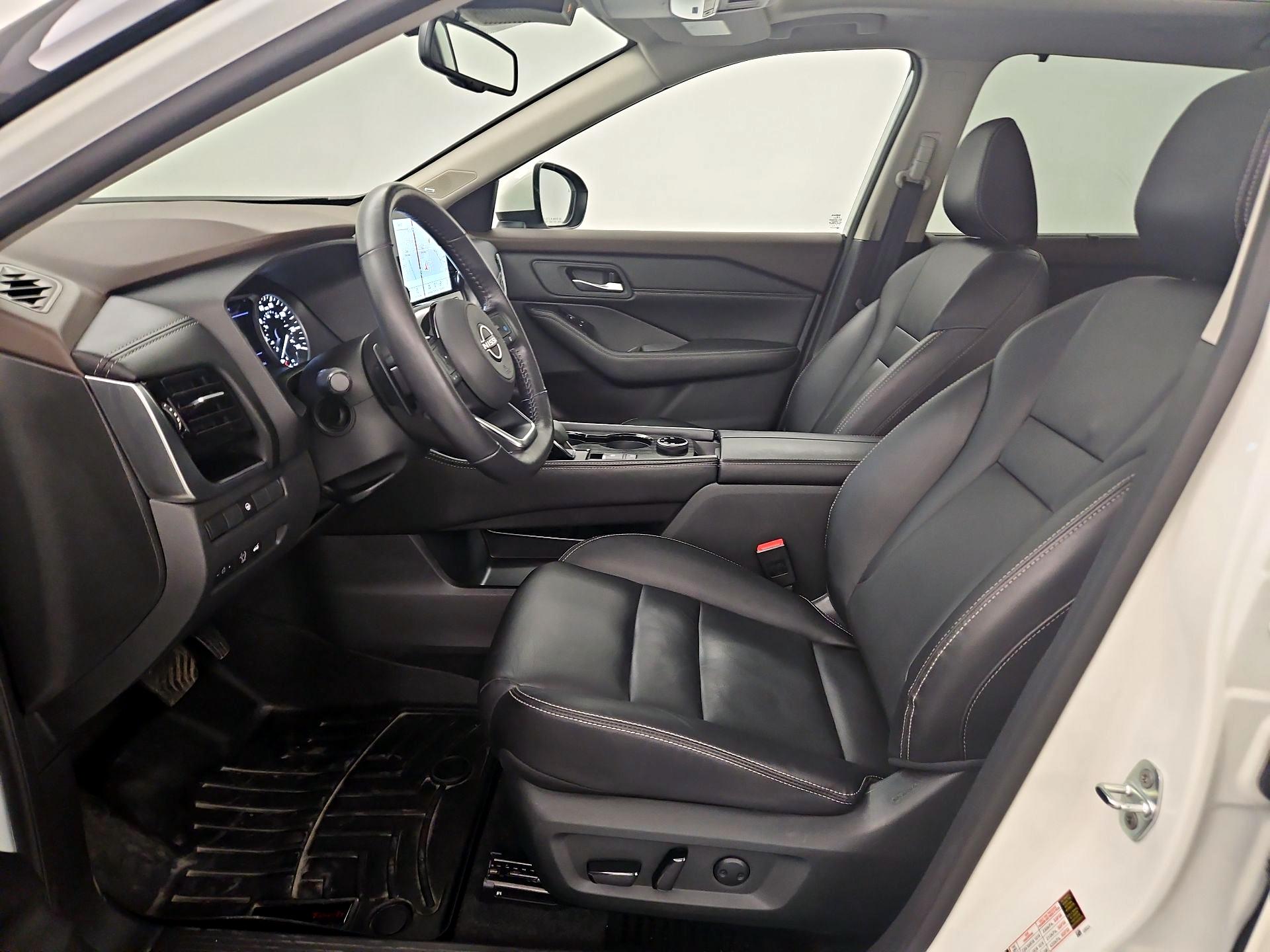 Thumbnail: 2023 Nissan Rogue - 11