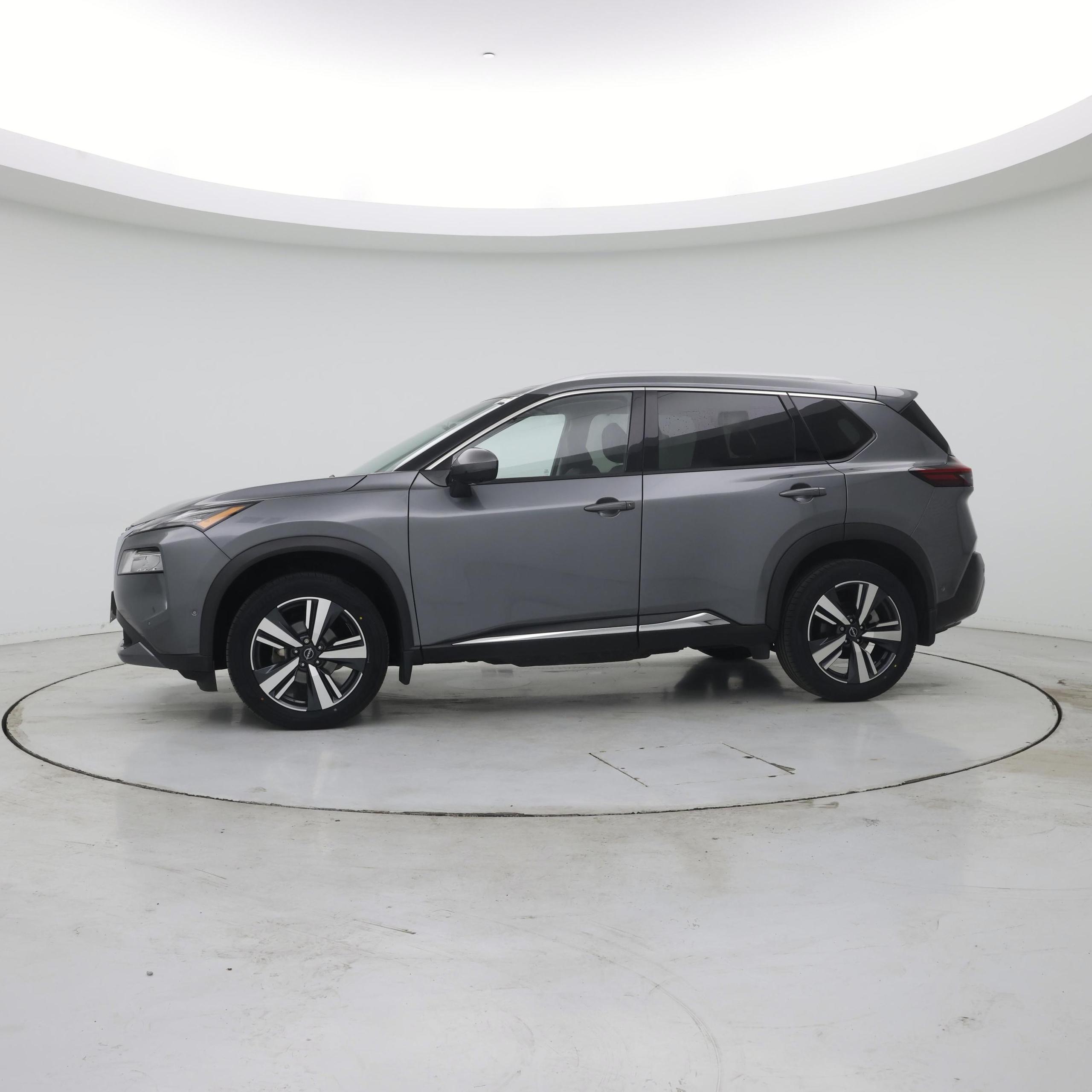 Thumbnail: 2023 Nissan Rogue - 3