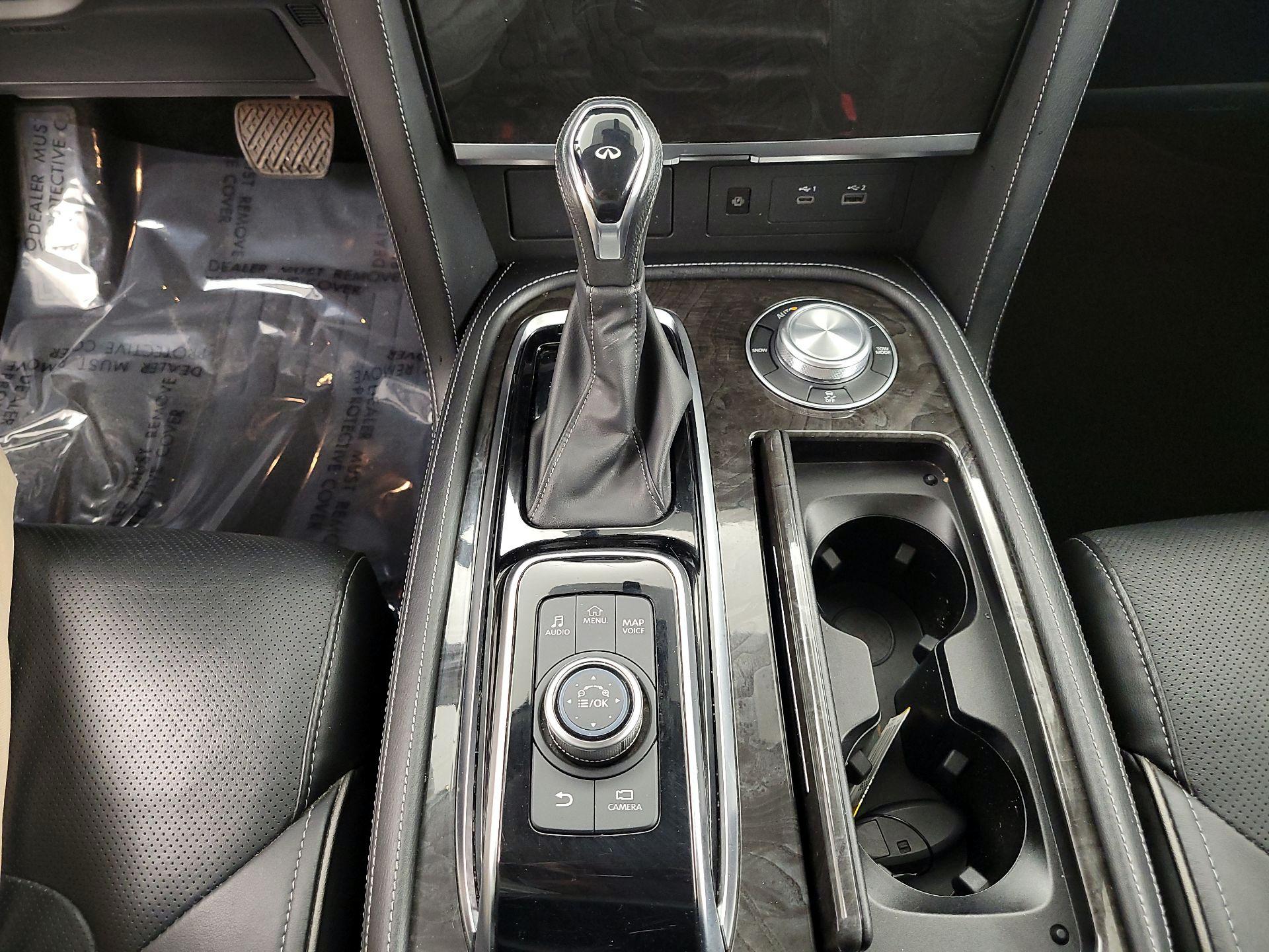 Thumbnail: 2024 INFINITI QX80 - 18