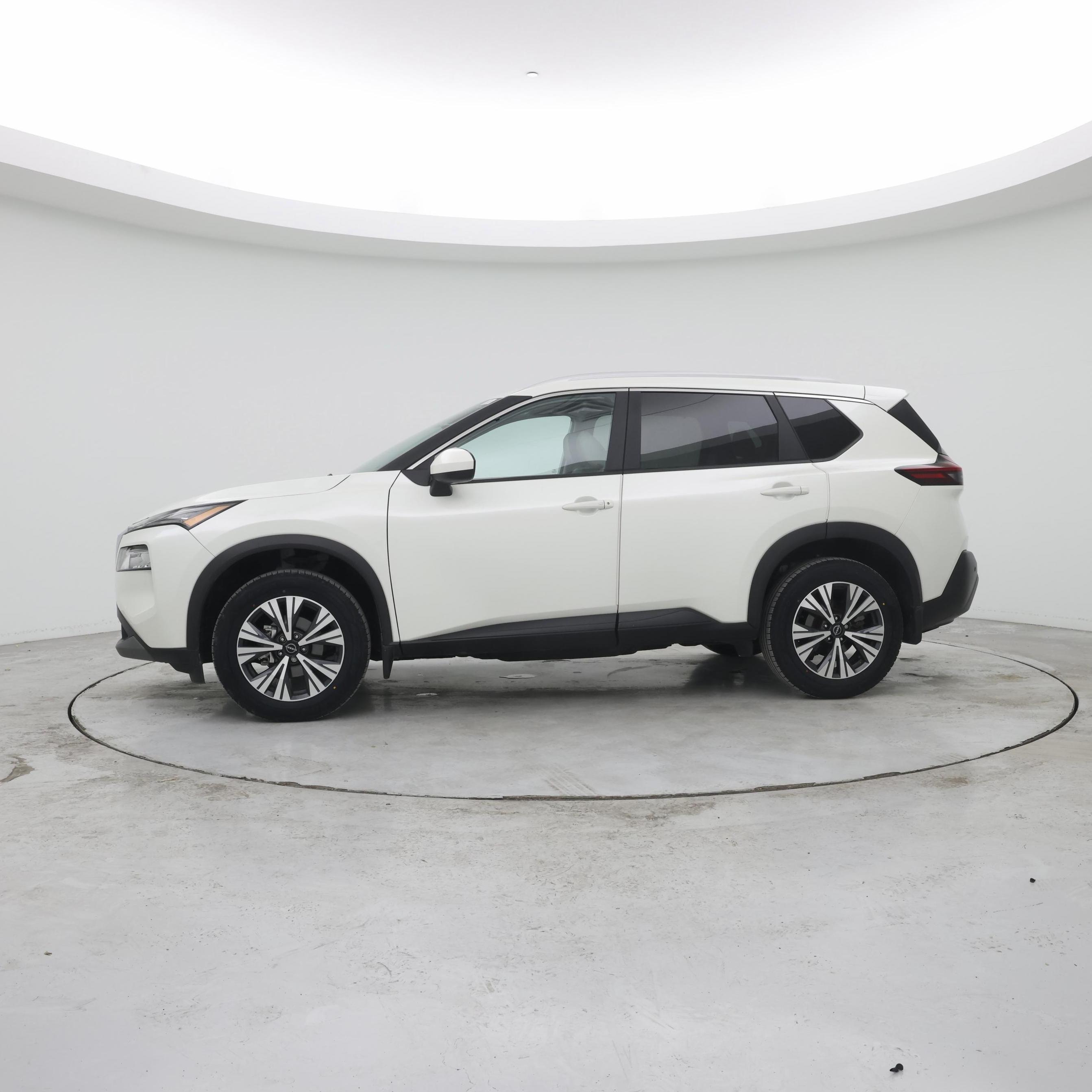 Thumbnail: 2023 Nissan Rogue - 3