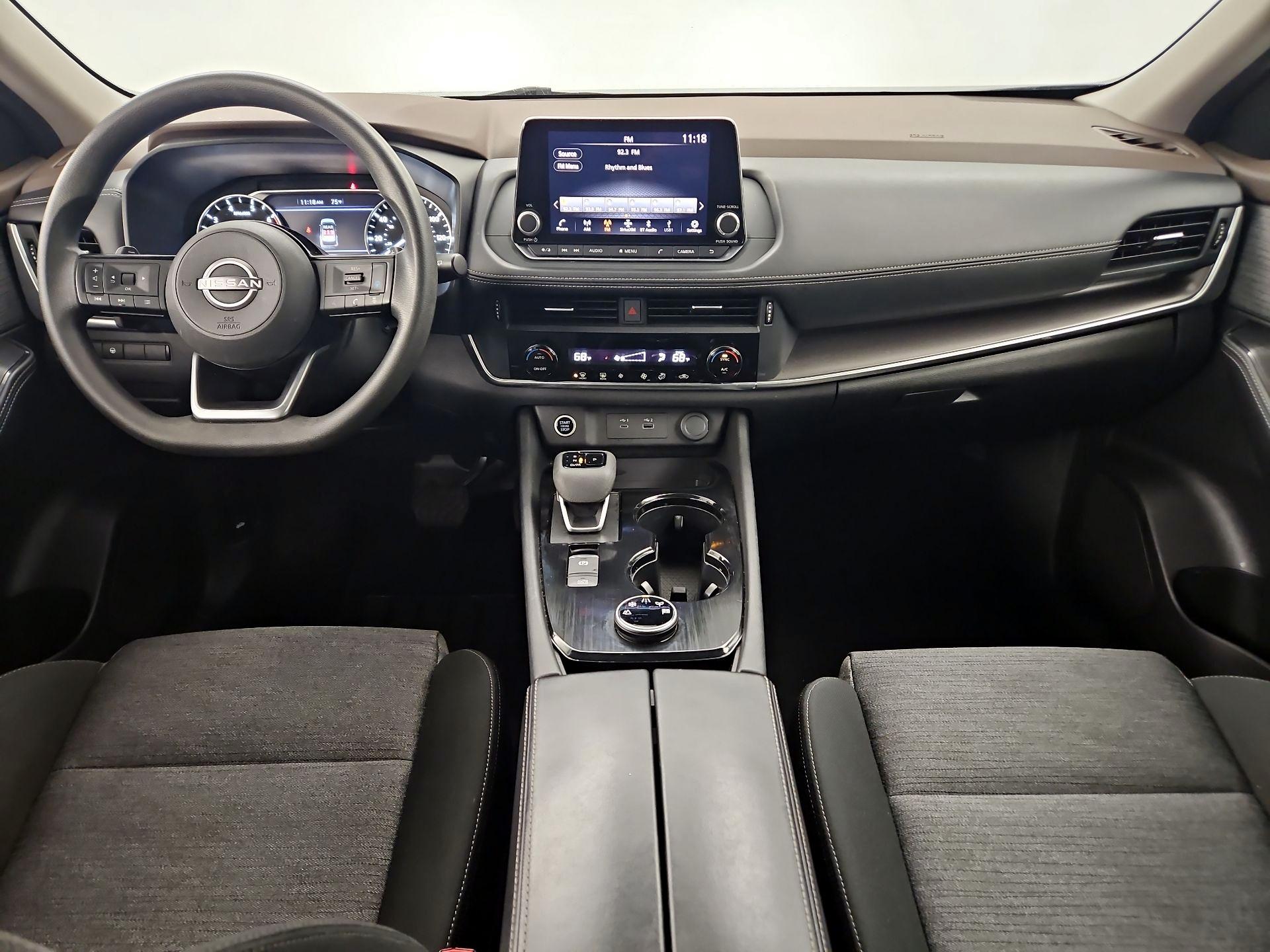 Thumbnail: 2023 Nissan Rogue - 9