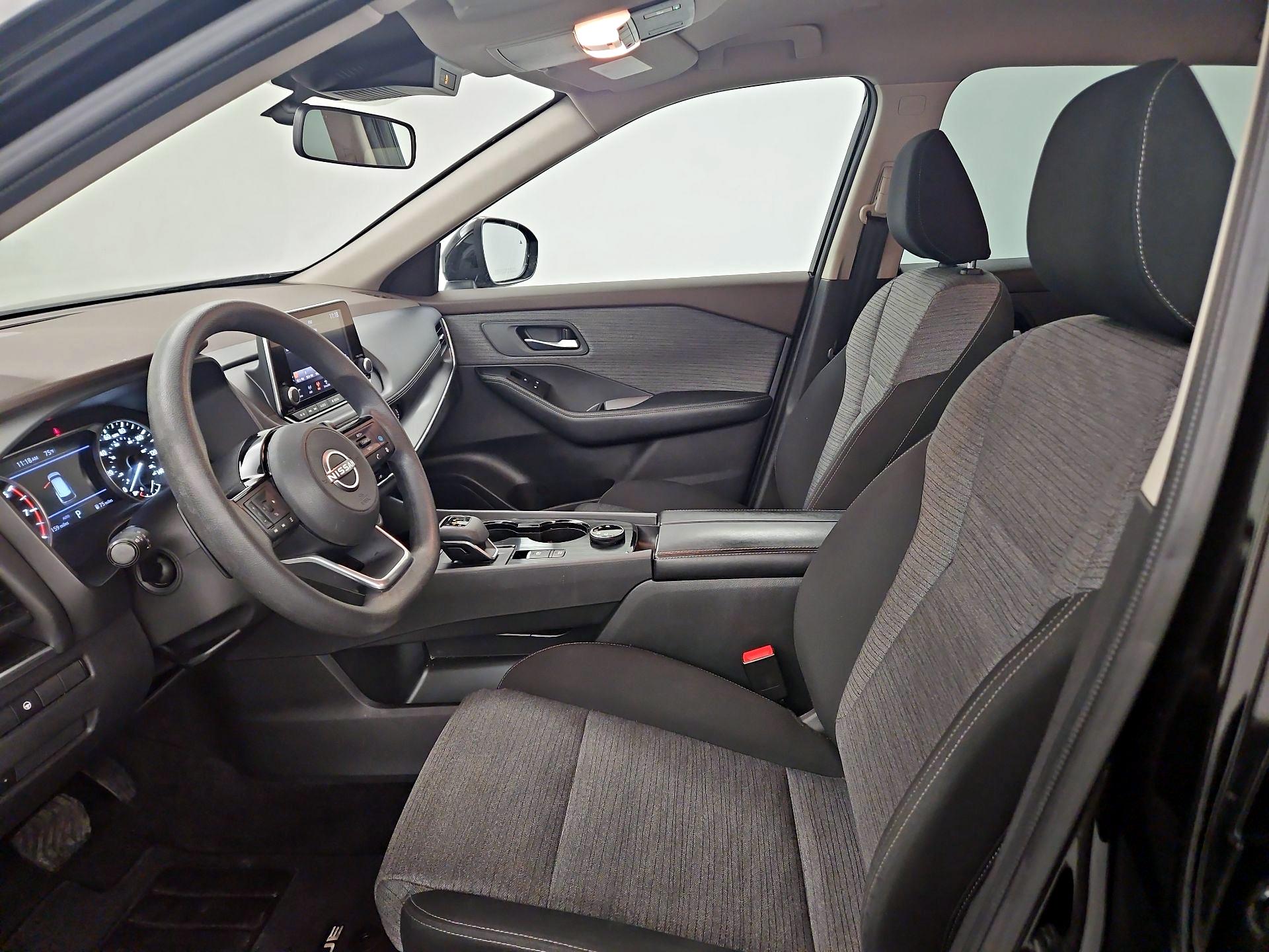 Thumbnail: 2023 Nissan Rogue - 11