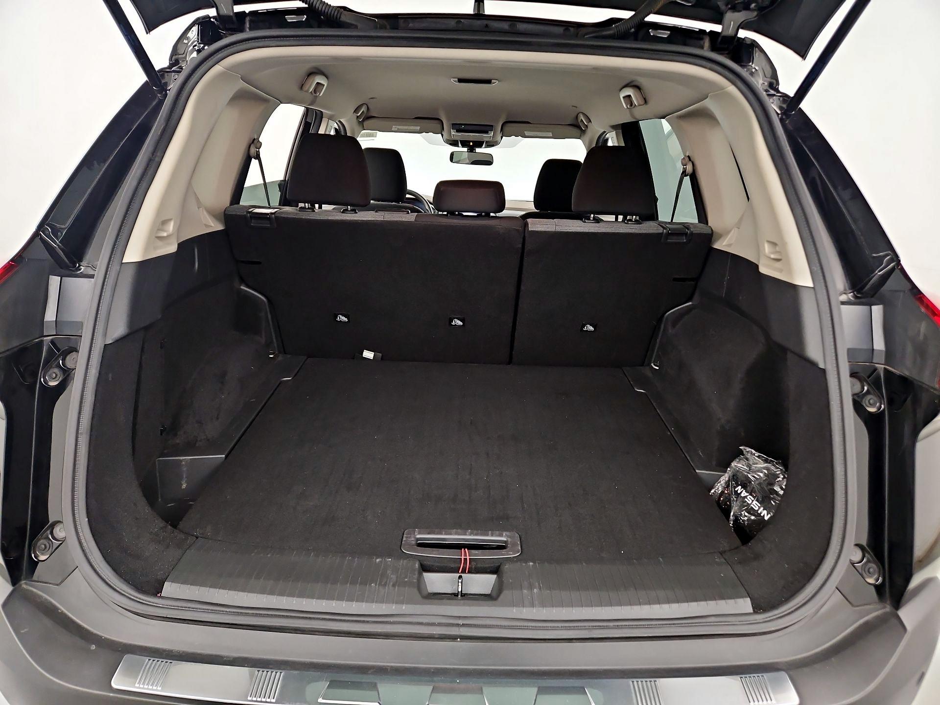 Thumbnail: 2023 Nissan Rogue - 20