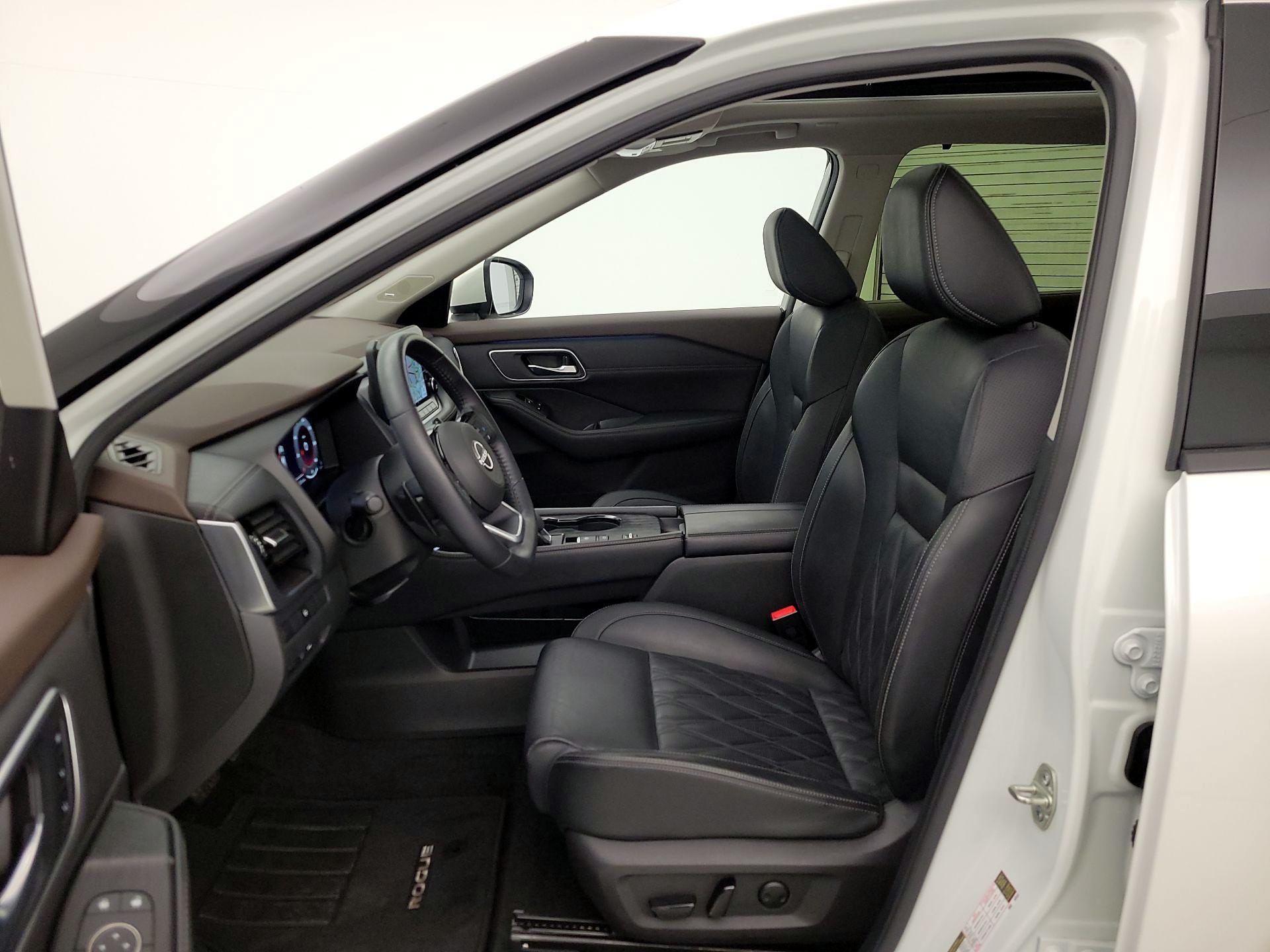 Thumbnail: 2023 Nissan Rogue - 11