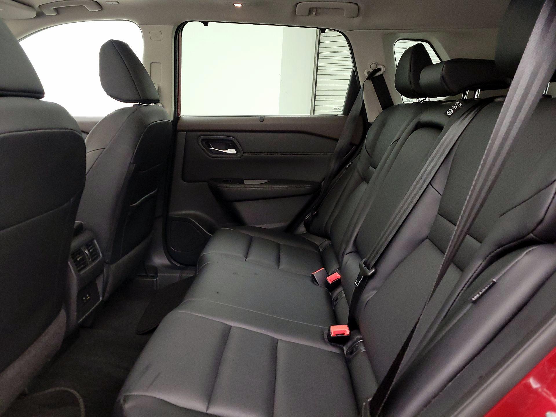 Thumbnail: 2023 Nissan Rogue - 20