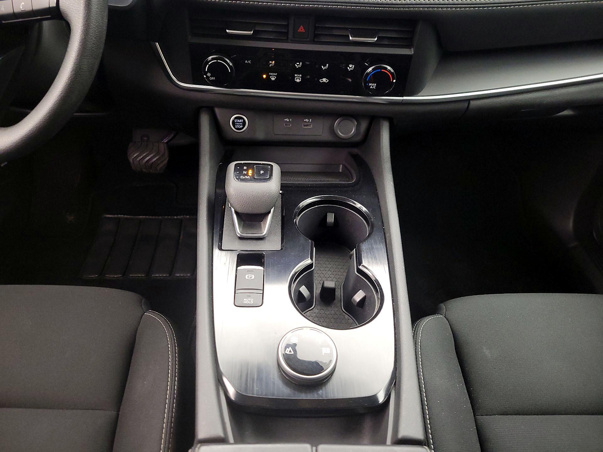 Thumbnail: 2023 Nissan Rogue - 17