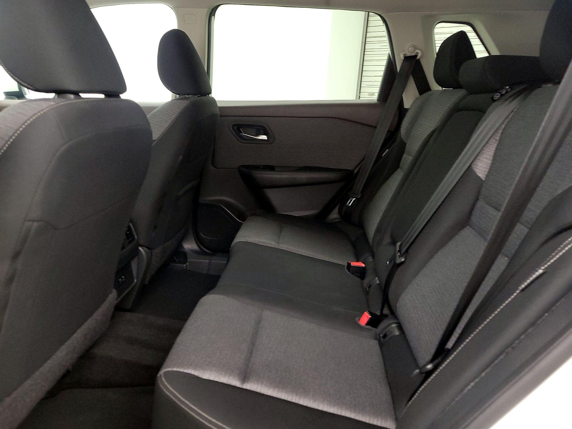 Thumbnail: 2023 Nissan Rogue - 19