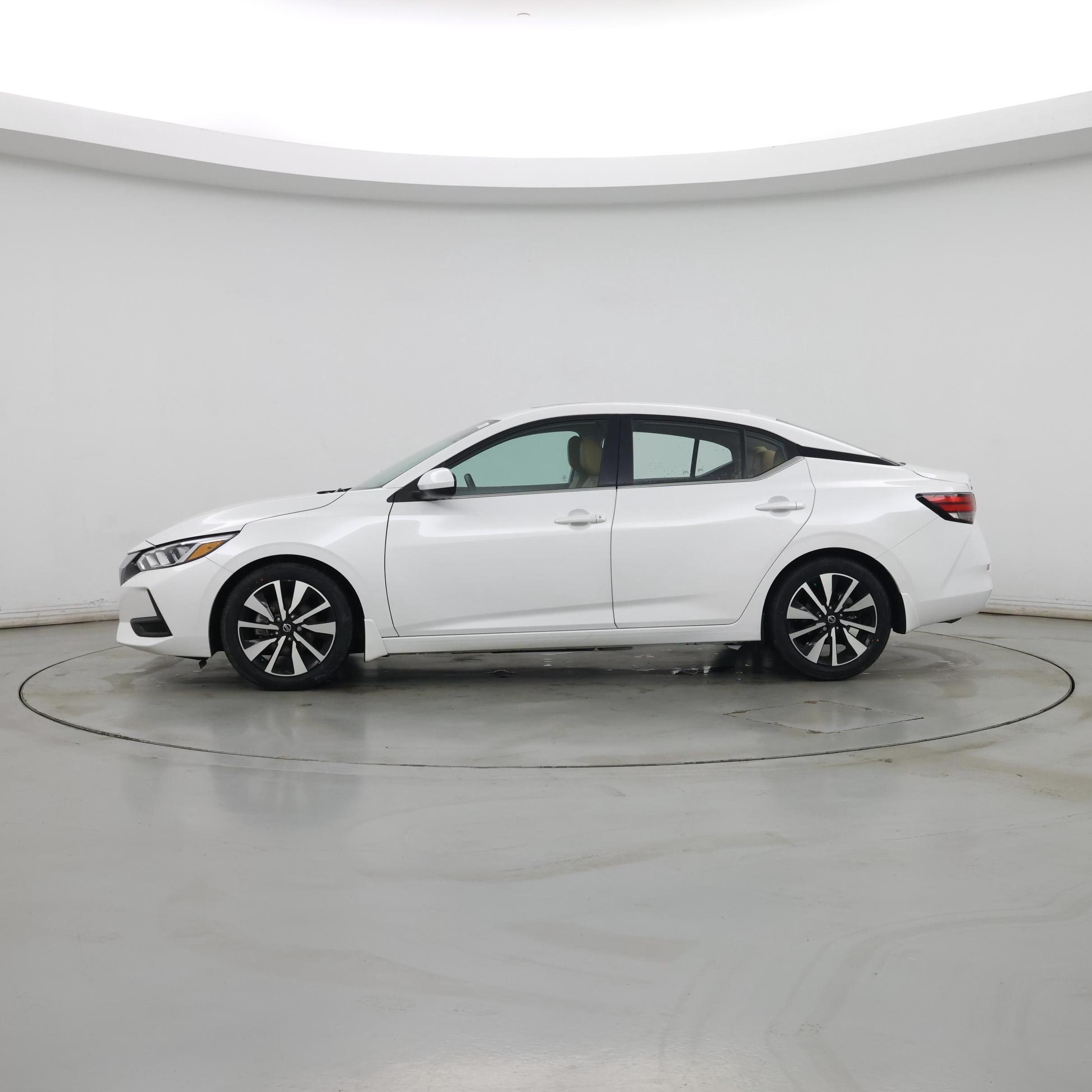 Thumbnail: 2023 Nissan Sentra - 3