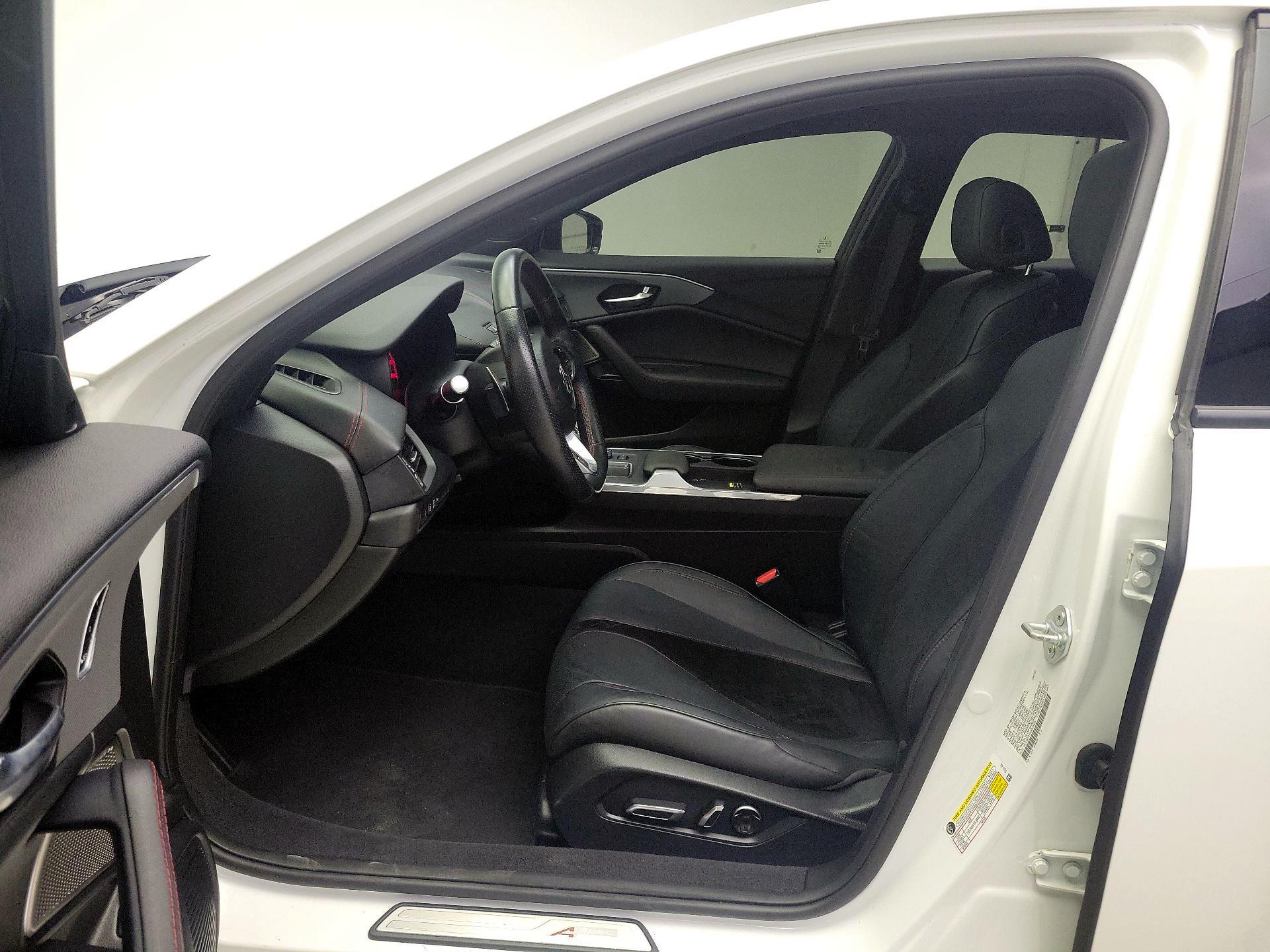 Thumbnail: 2022 Acura TLX - 11