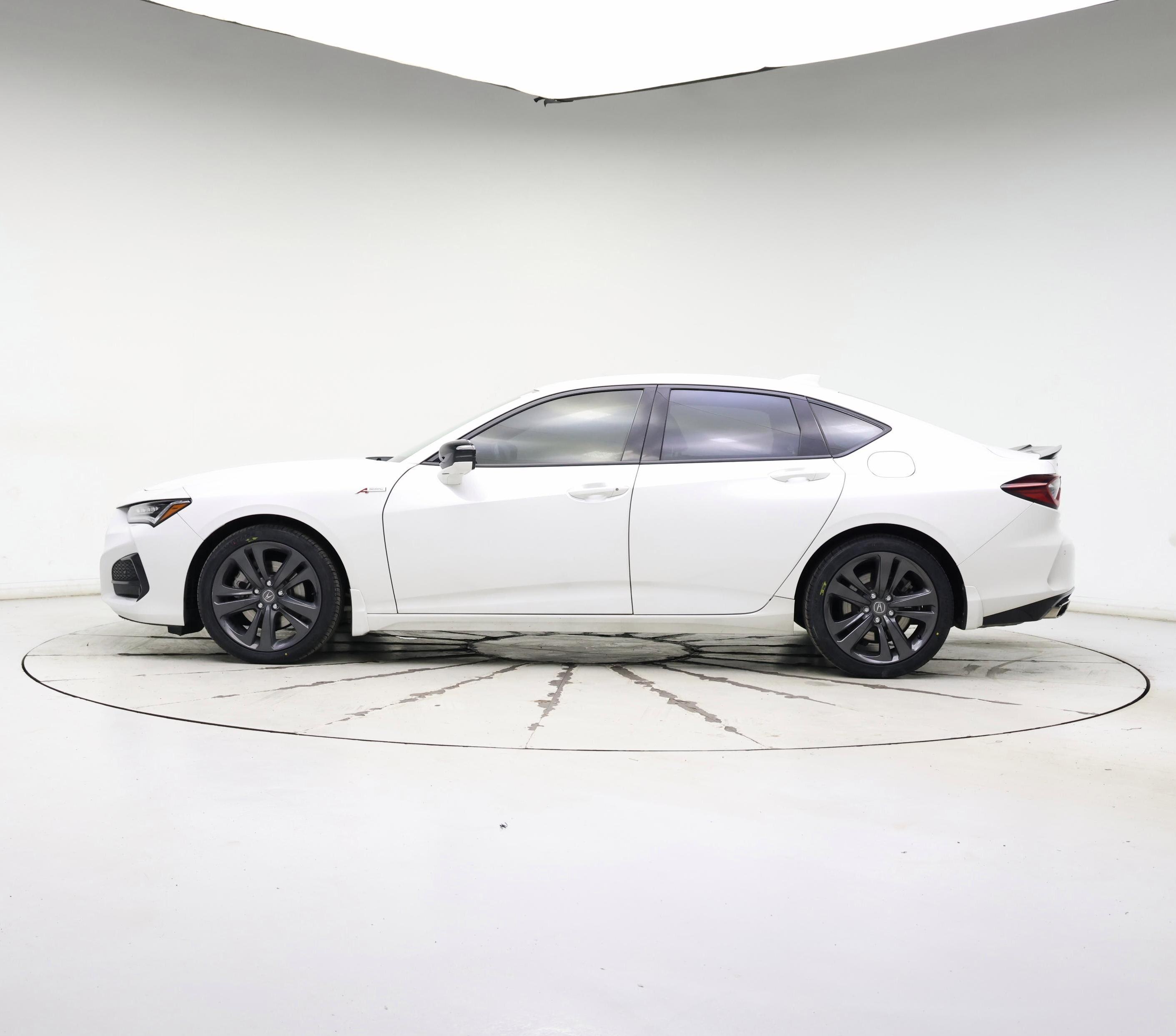 Thumbnail: 2022 Acura TLX - 3