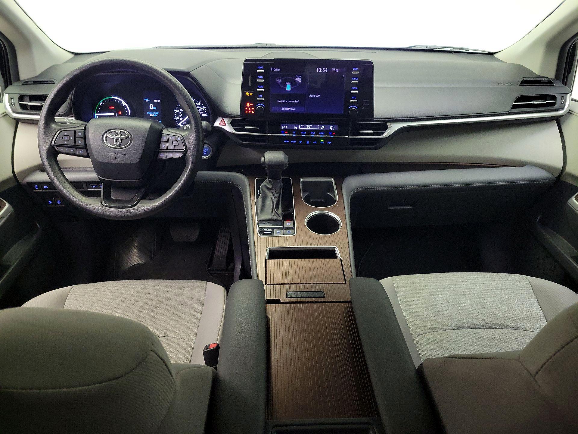 Thumbnail: 2024 Toyota Sienna - 9