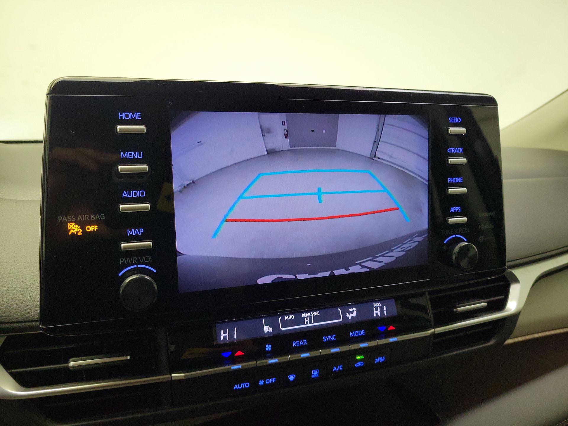 Thumbnail: 2024 Toyota Sienna - 14