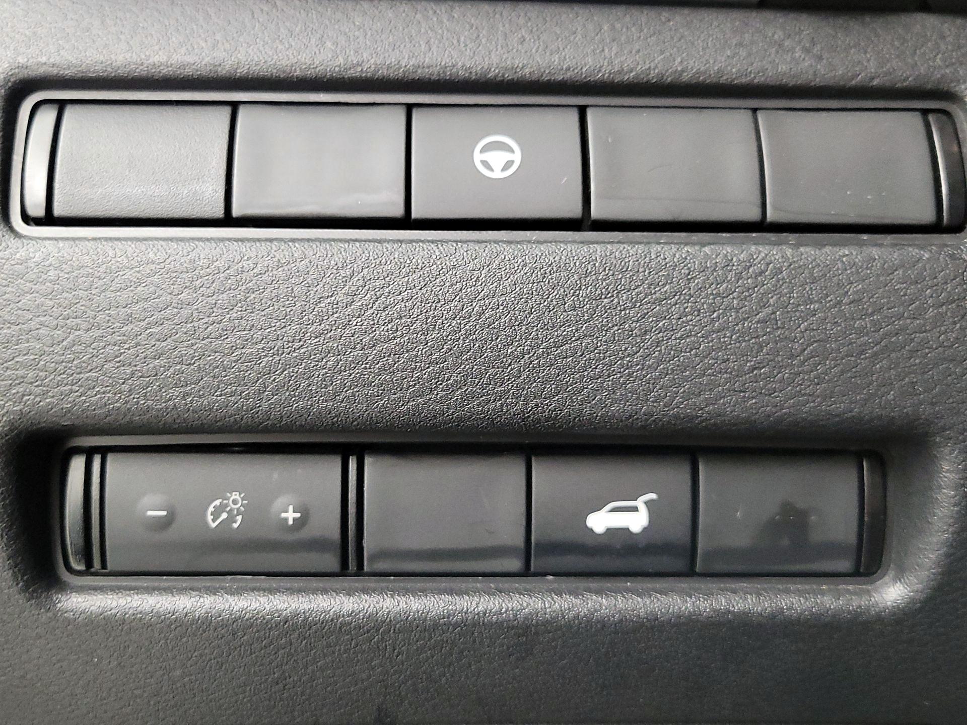 Thumbnail: 2023 Nissan Rogue - 13