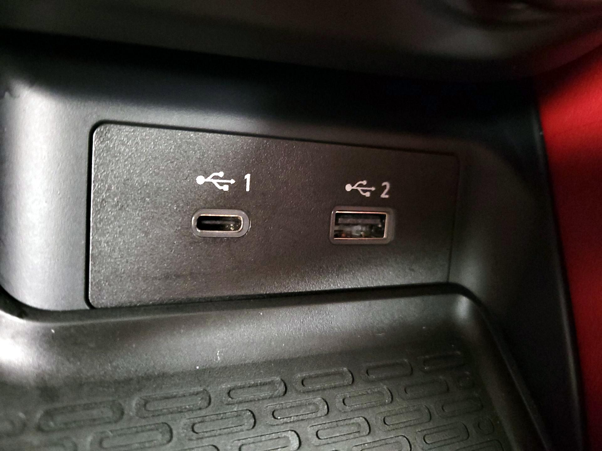 Thumbnail: 2024 Nissan Z - 19