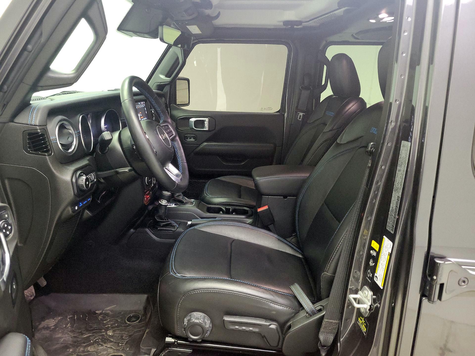 Thumbnail: 2022 Jeep Wrangler - 11