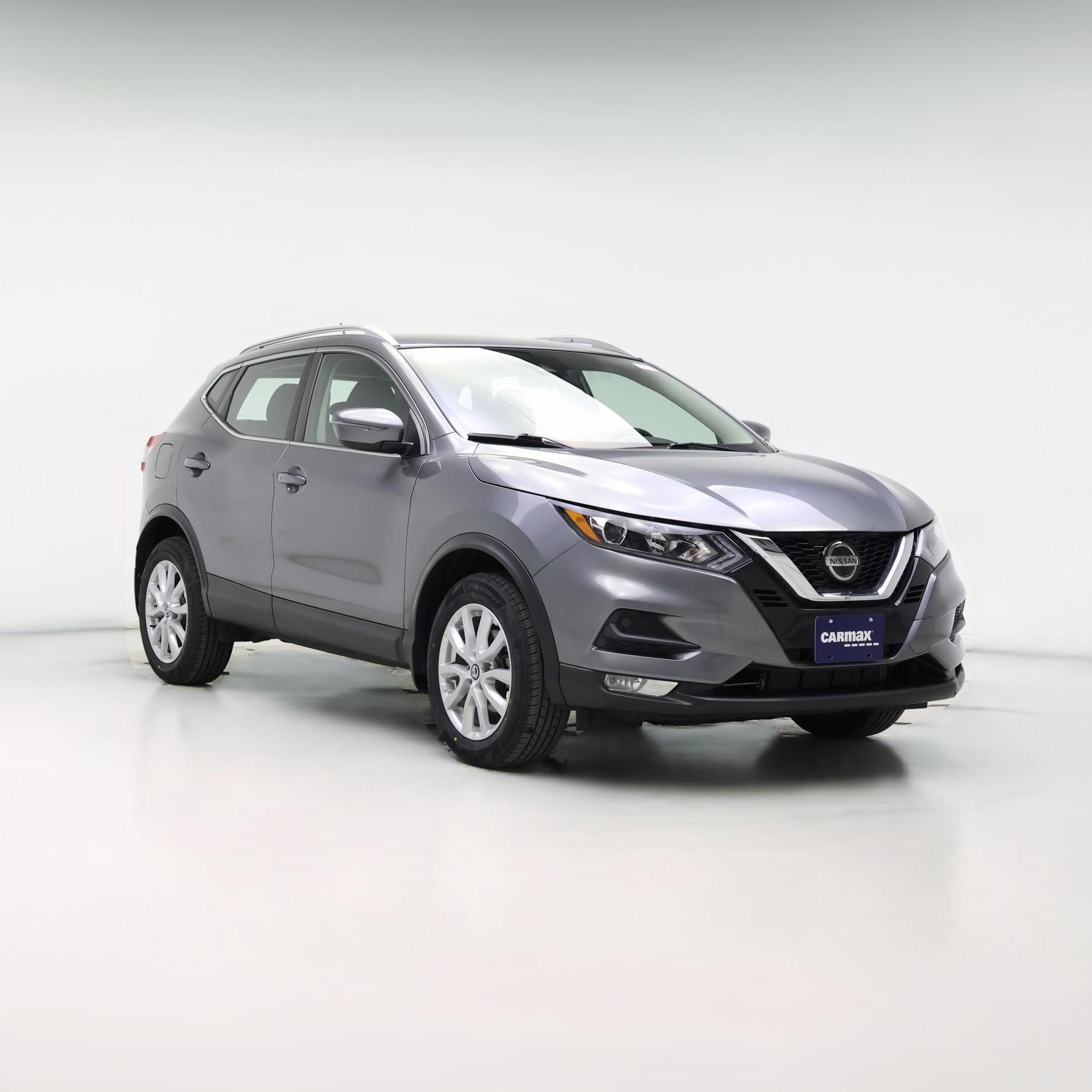 Thumbnail: 2021 Nissan Rogue Sport - 1