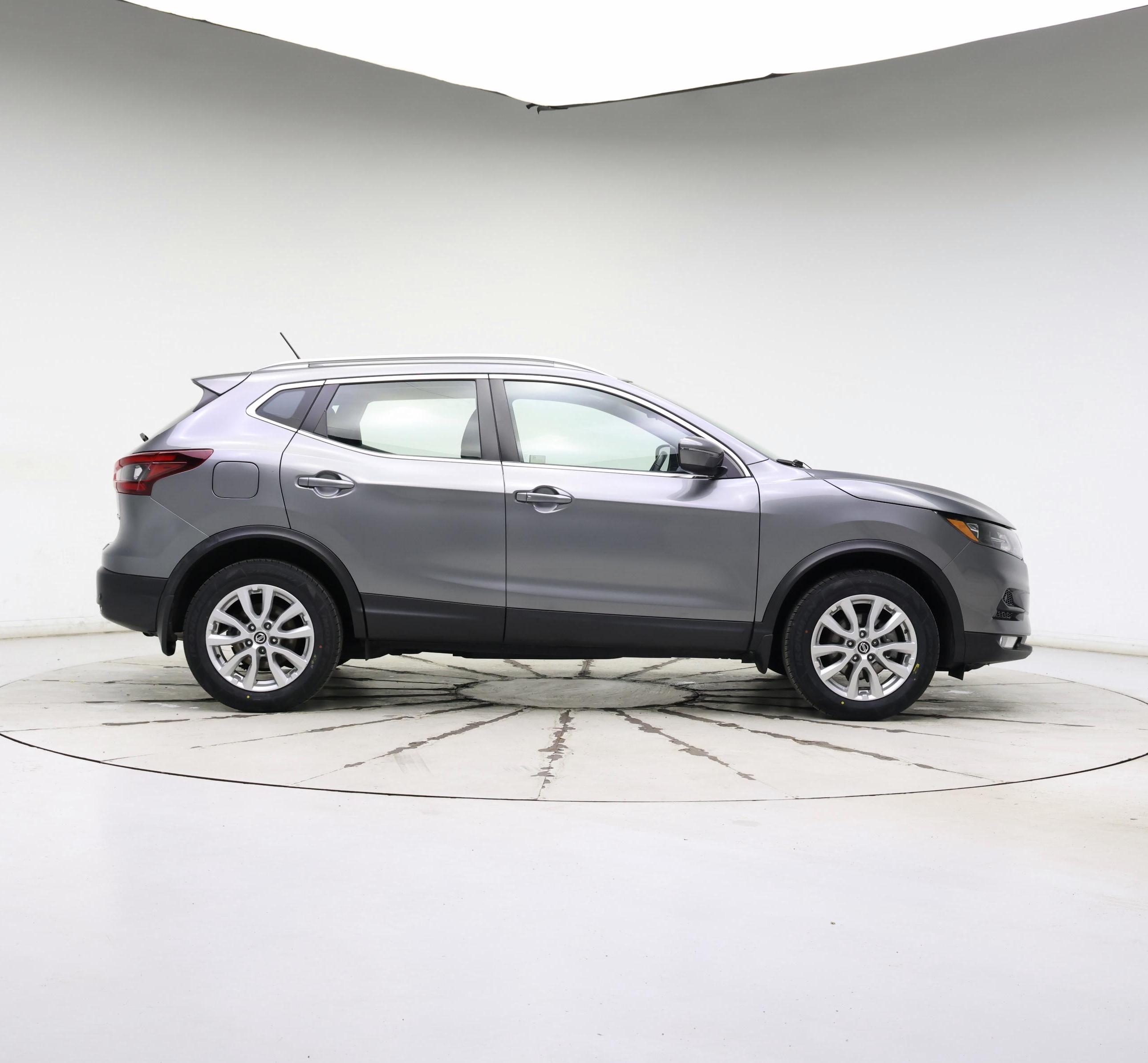 Thumbnail: 2021 Nissan Rogue Sport - 7