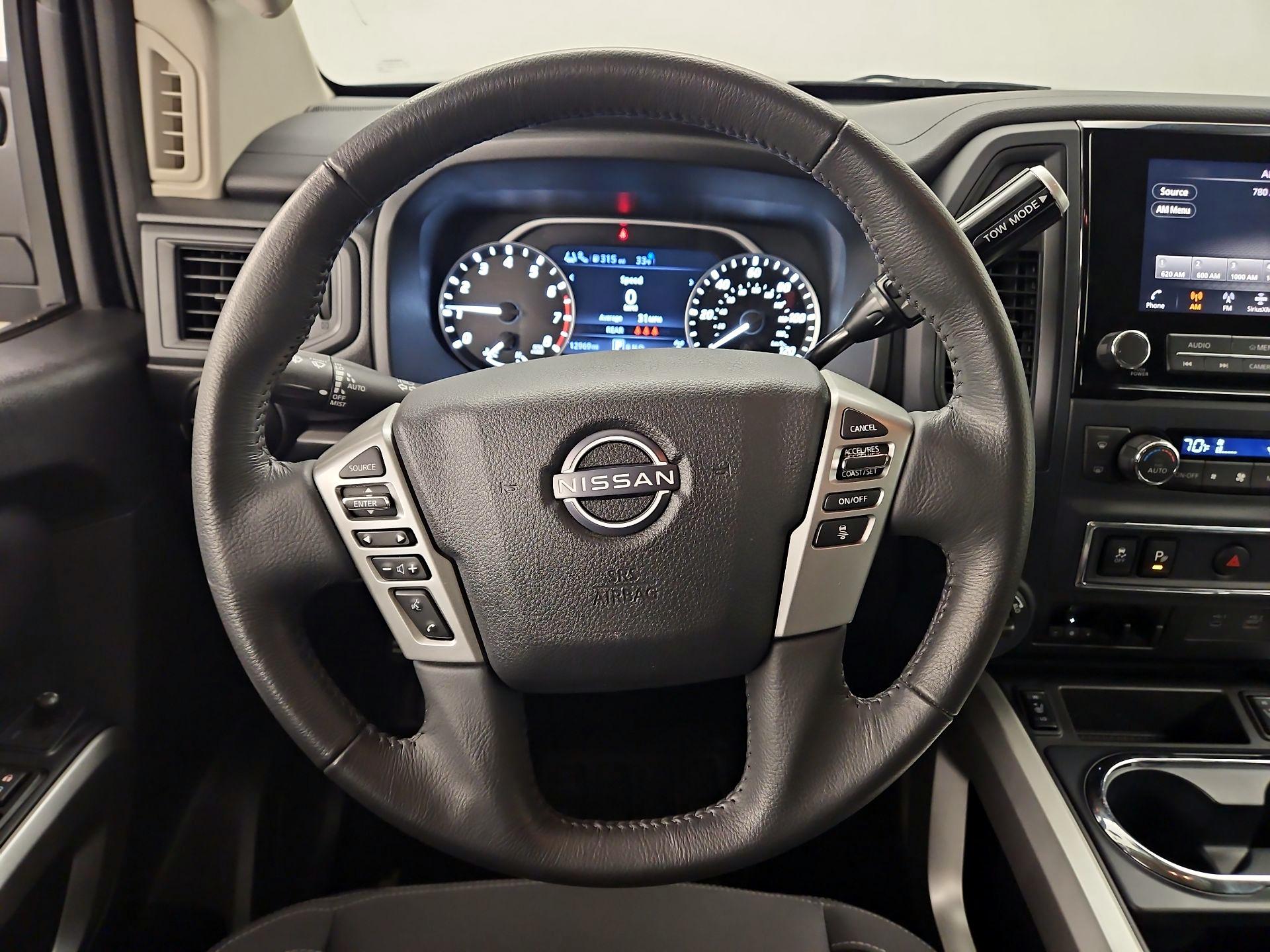 Thumbnail: 2024 Nissan Titan - 10