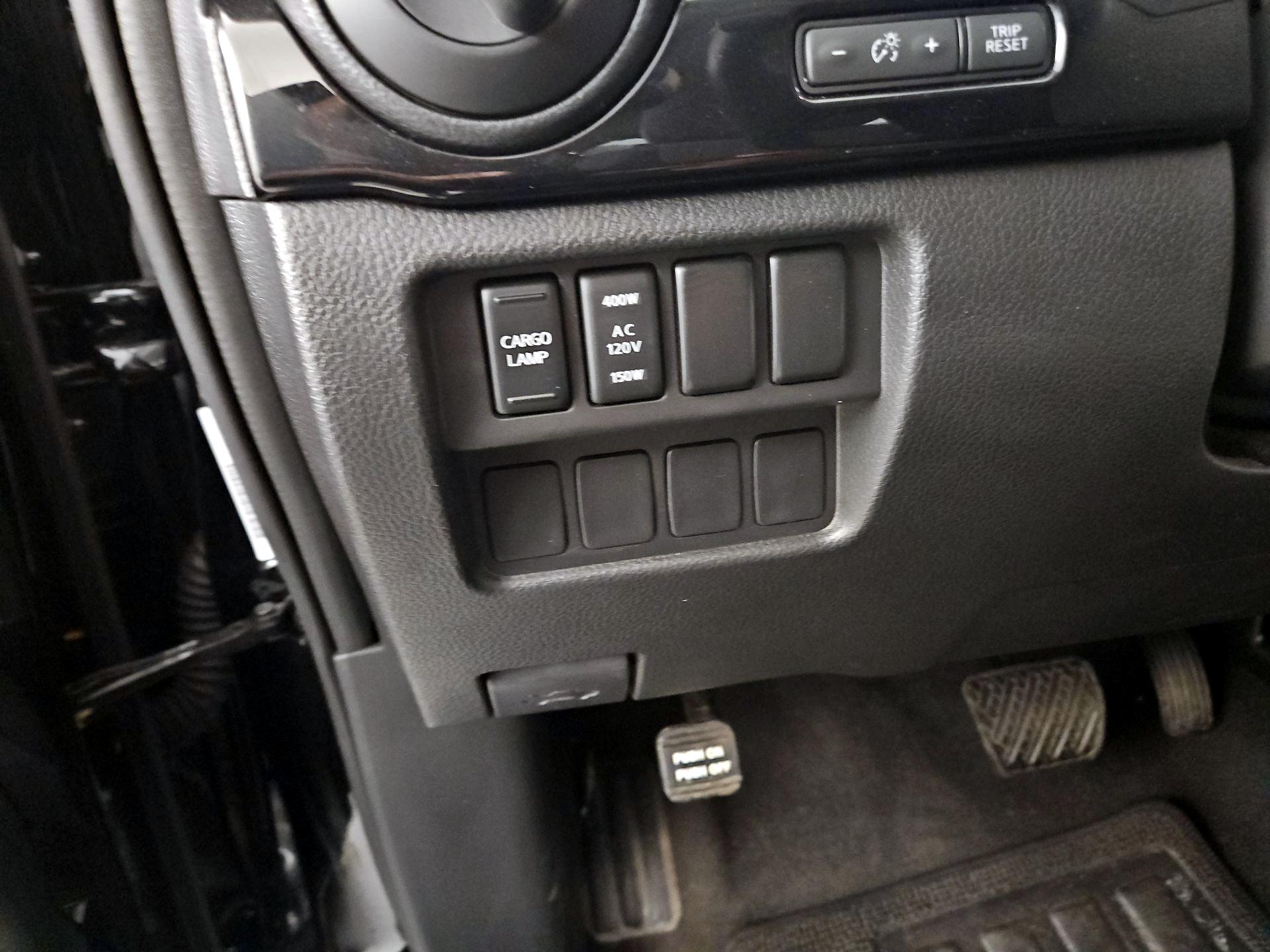 Thumbnail: 2024 Nissan Titan - 13