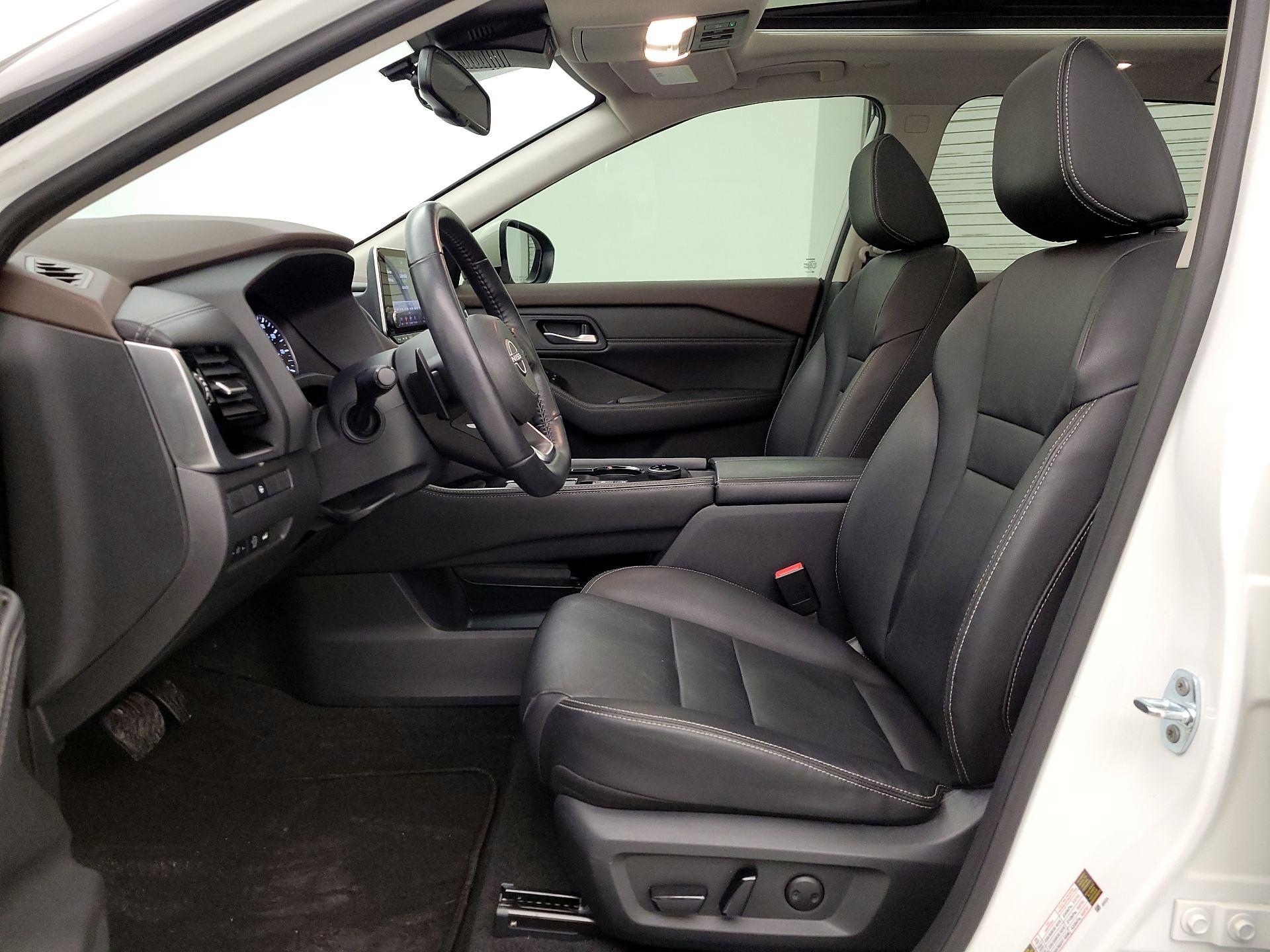 Thumbnail: 2023 Nissan Rogue - 11