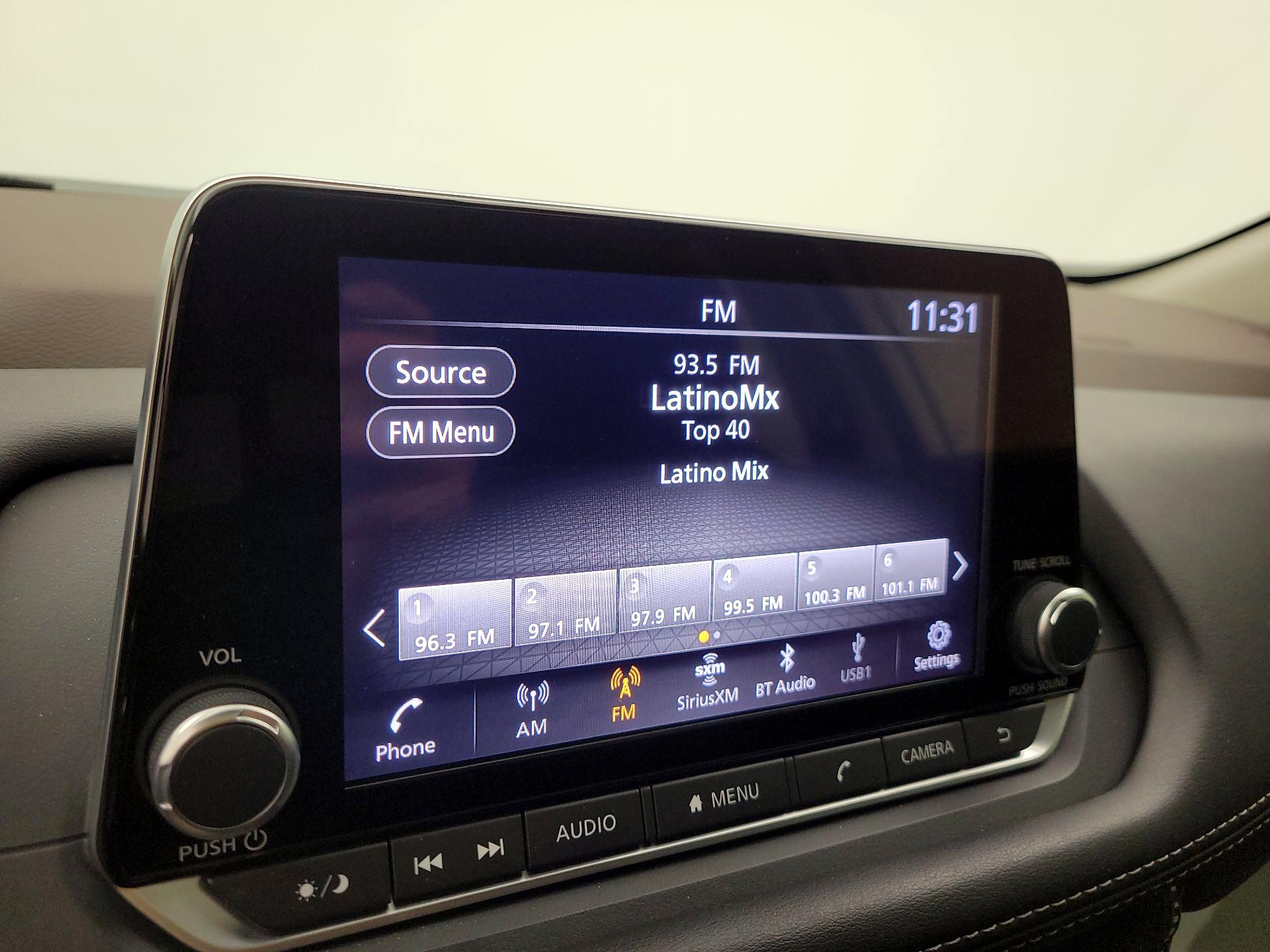 Thumbnail: 2023 Nissan Rogue - 15