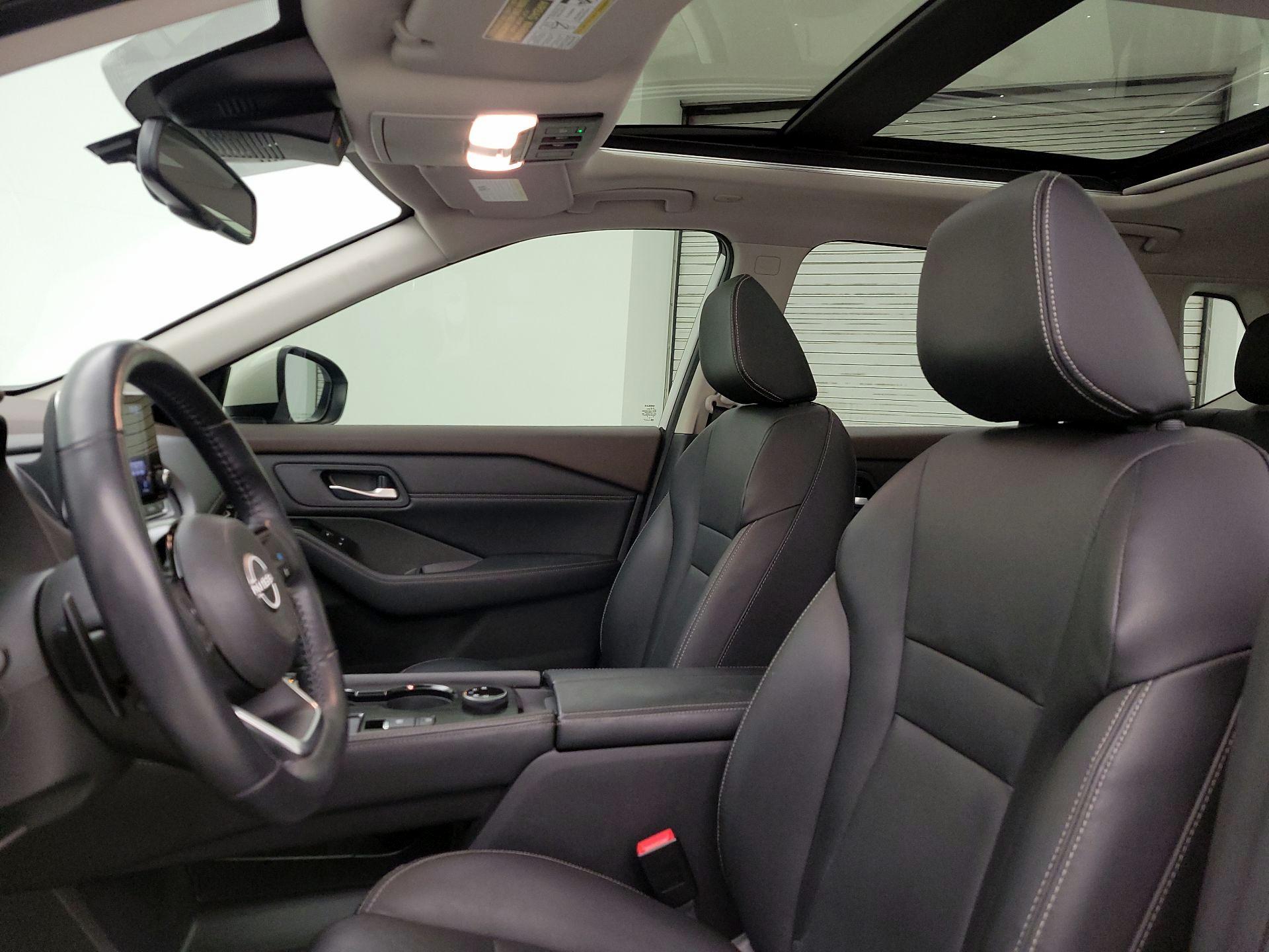 Thumbnail: 2023 Nissan Rogue - 19