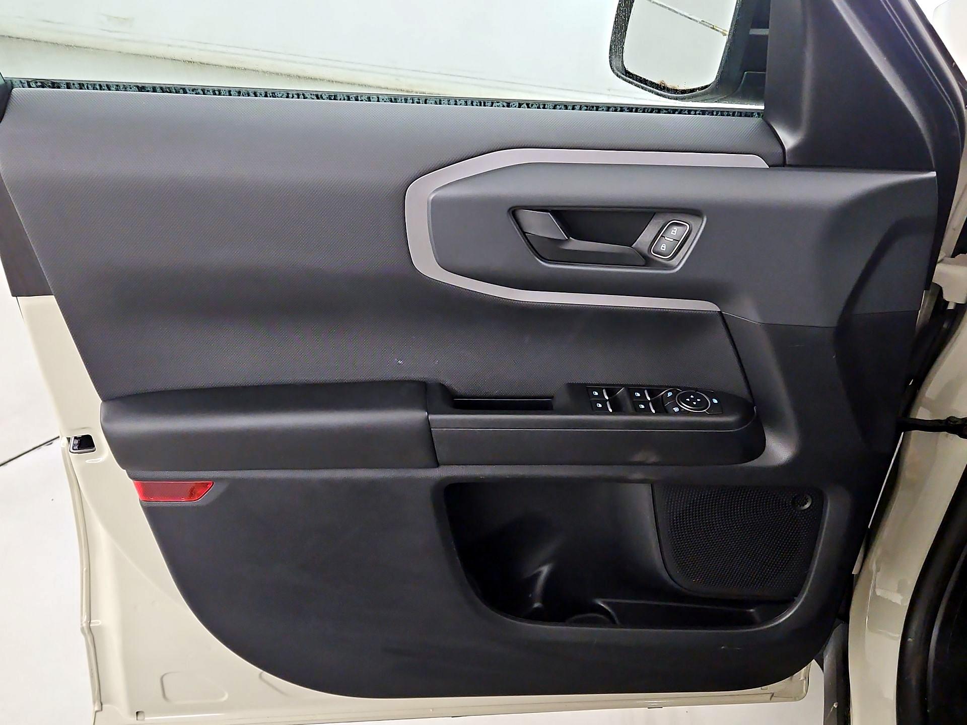 Thumbnail: 2024 Ford Bronco Sport - 12