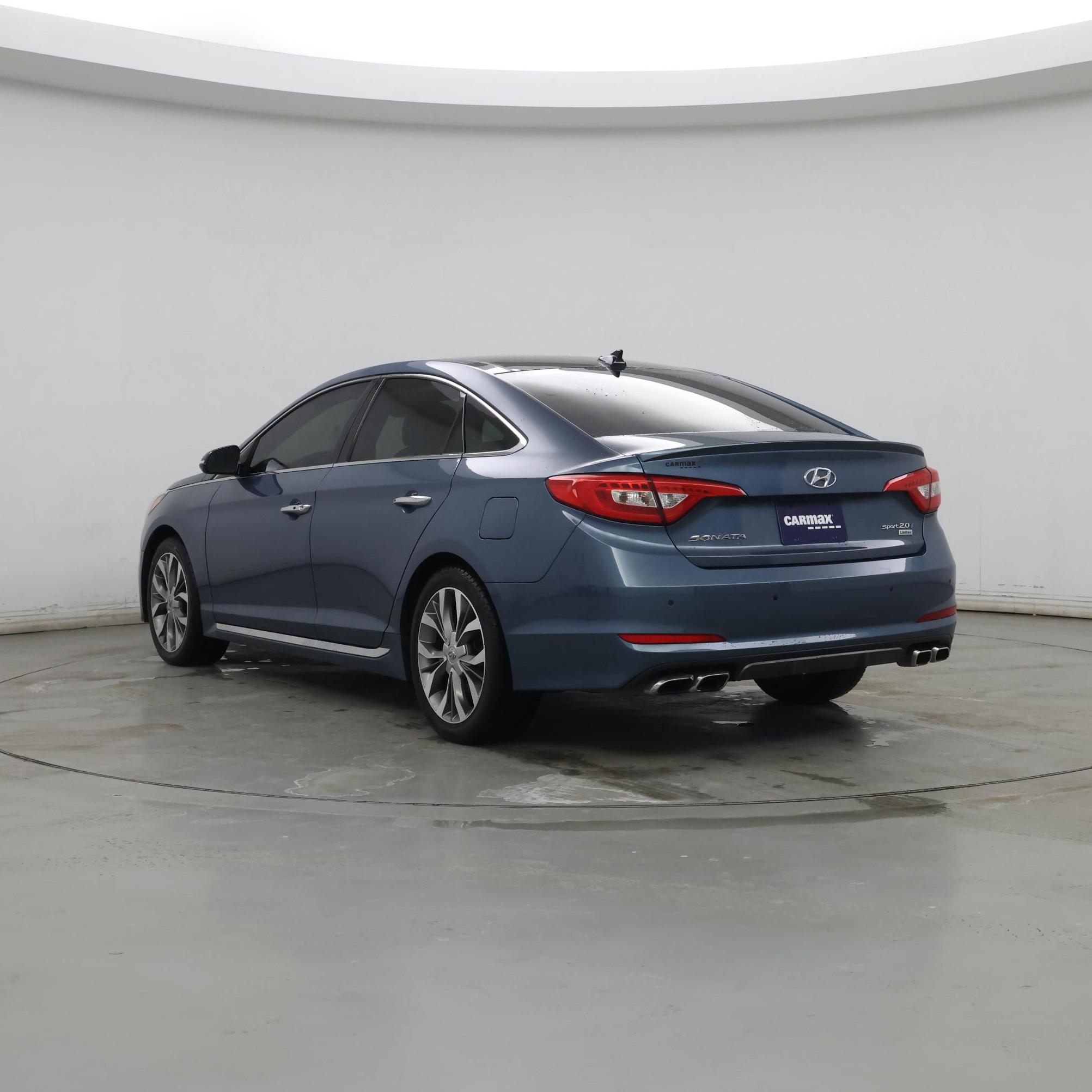 Thumbnail: 2015 Hyundai Sonata - 2