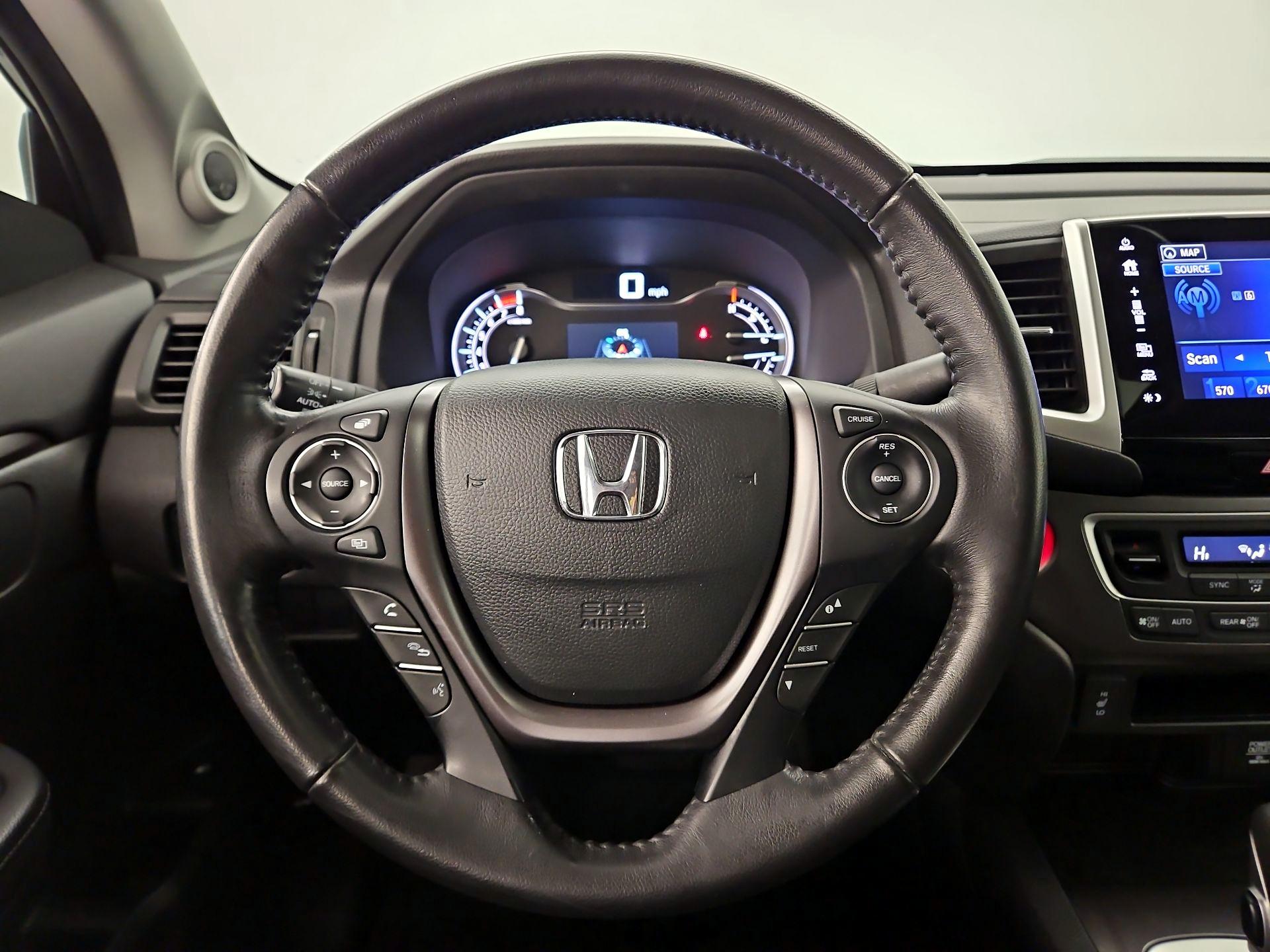 Thumbnail: 2019 Honda Ridgeline - 10