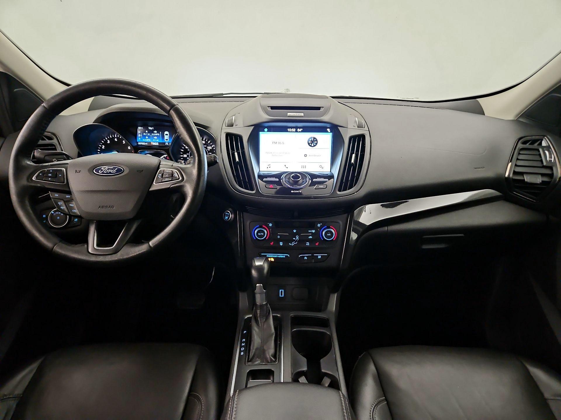 Thumbnail: 2017 Ford Escape - 9