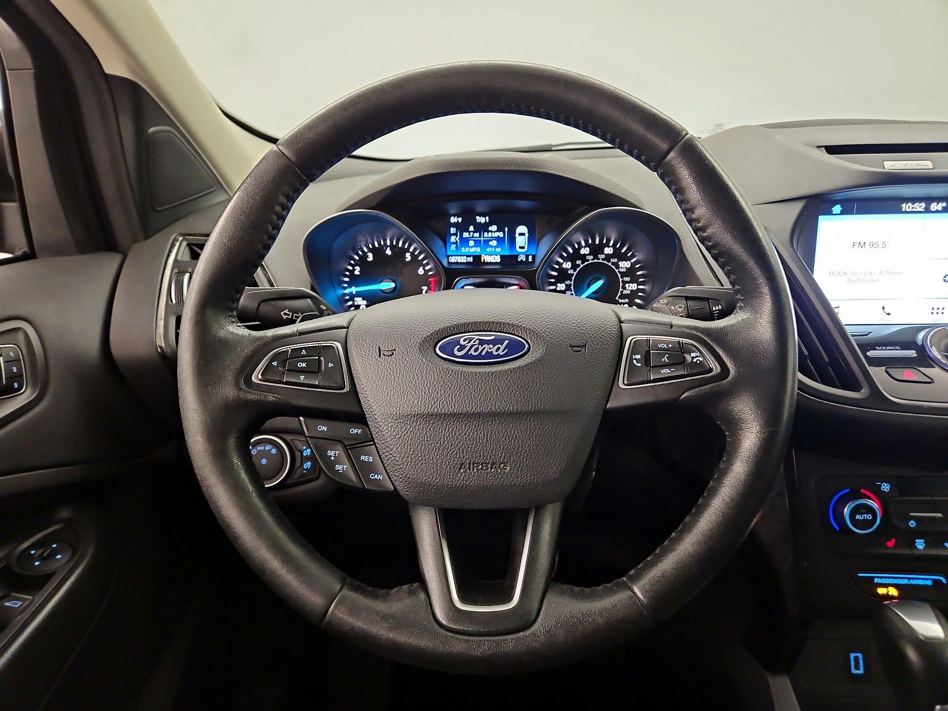 Thumbnail: 2017 Ford Escape - 10