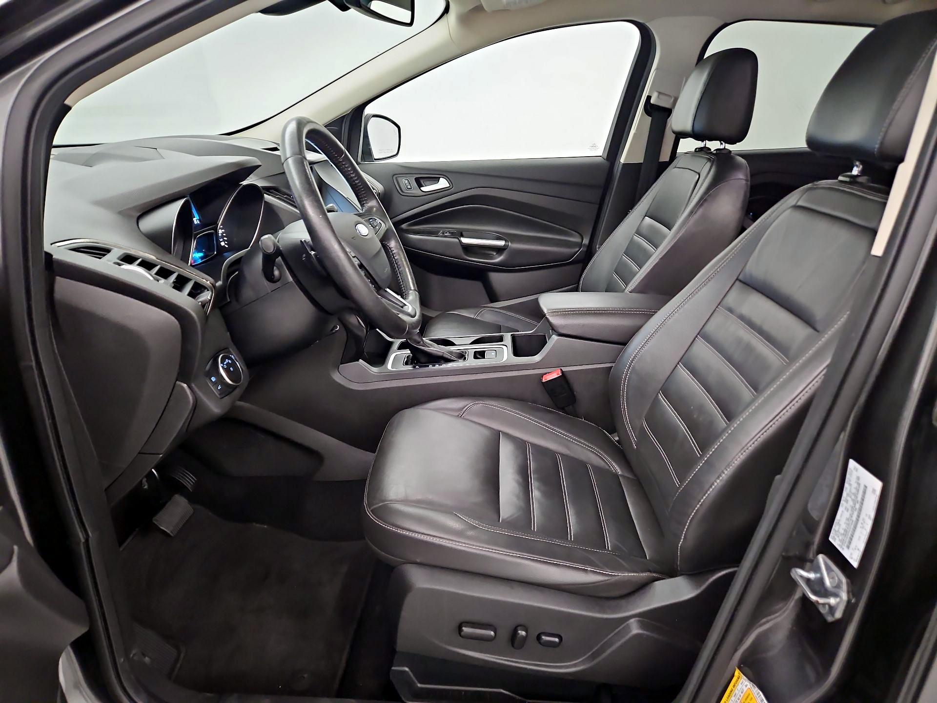 Thumbnail: 2017 Ford Escape - 11