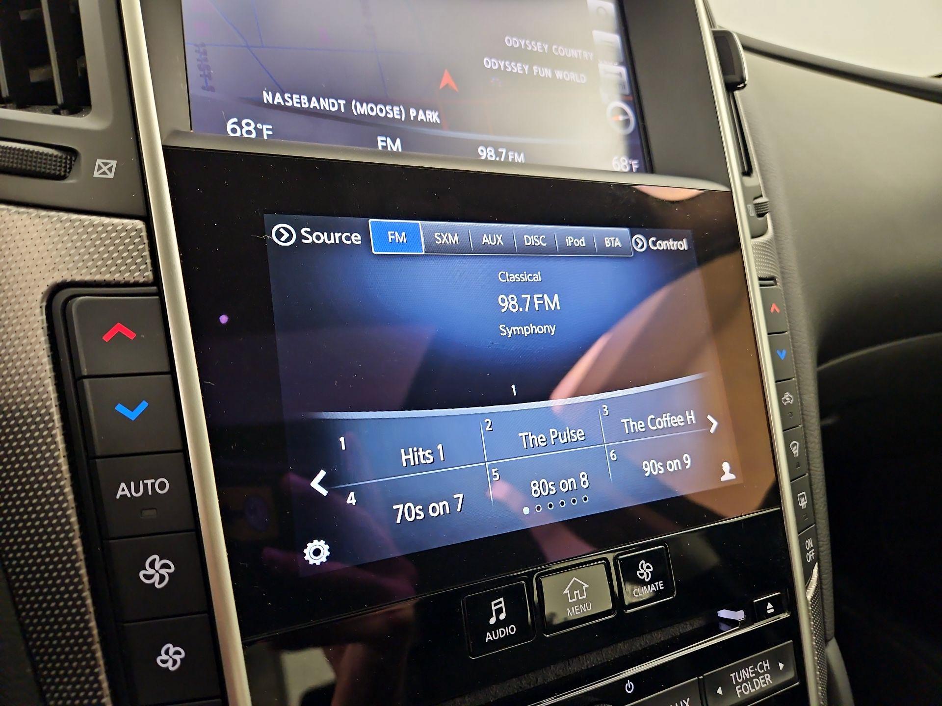 Thumbnail: 2016 INFINITI Q50 - 16