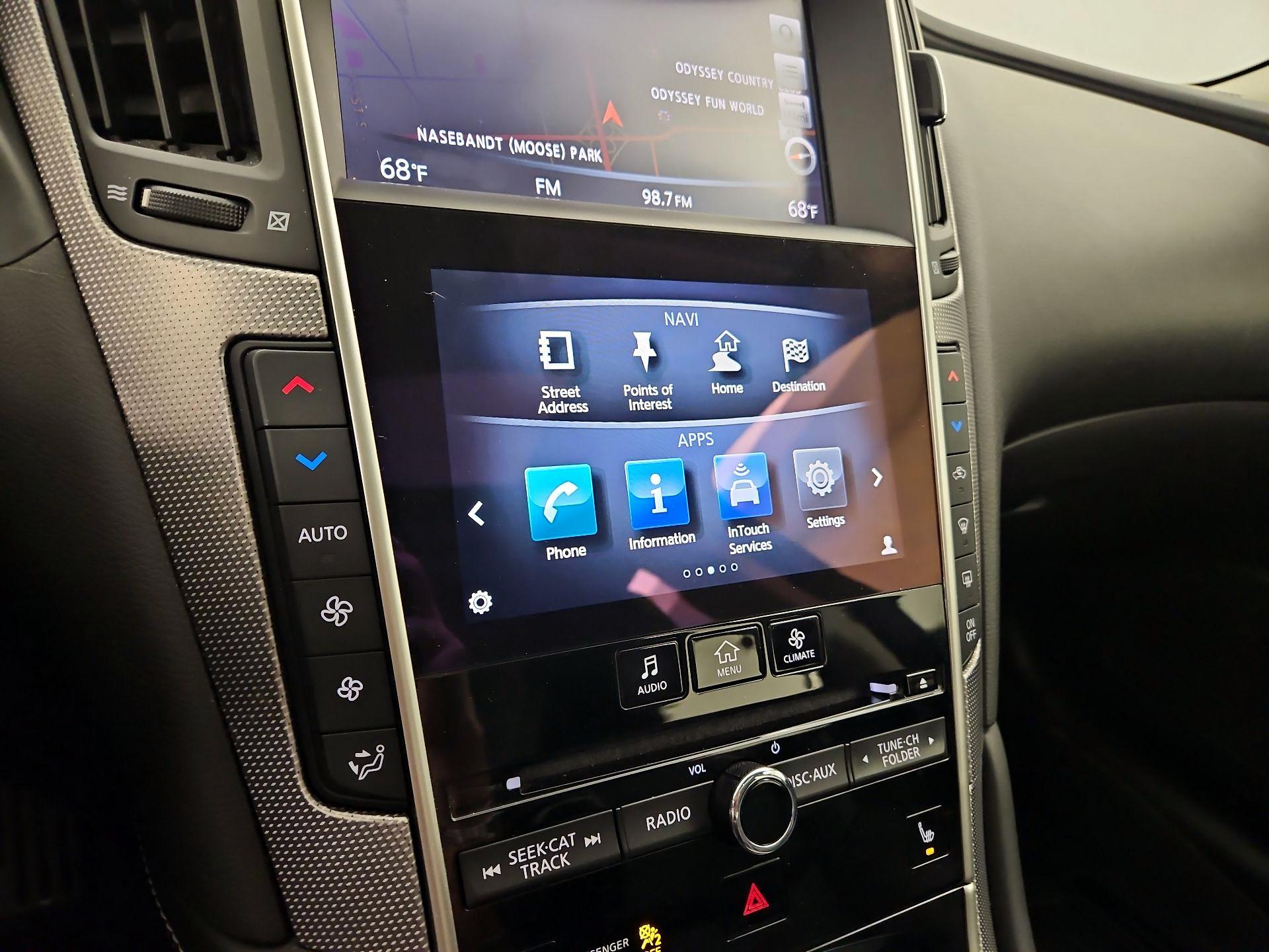 Thumbnail: 2016 INFINITI Q50 - 17