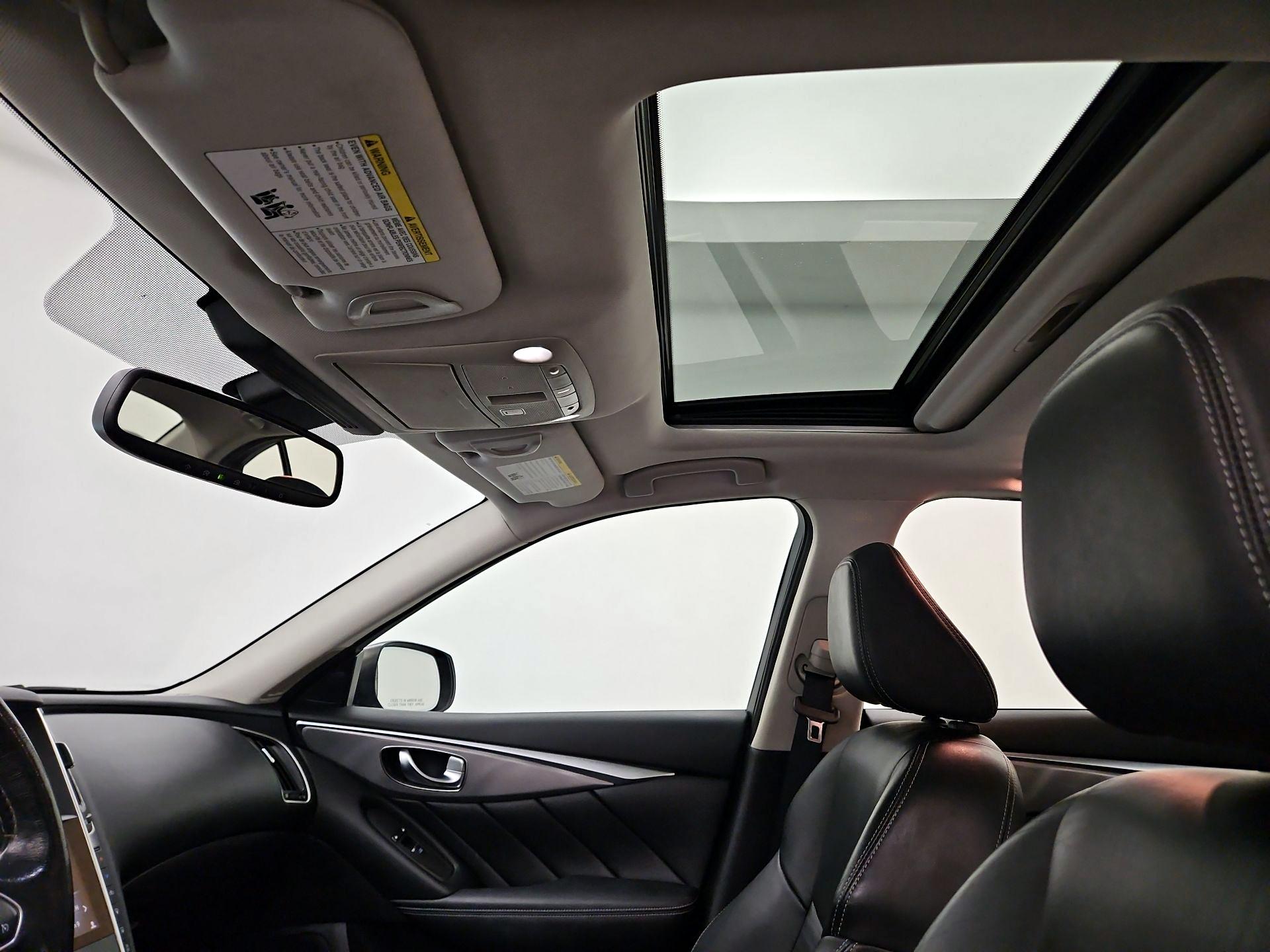 Thumbnail: 2016 INFINITI Q50 - 20