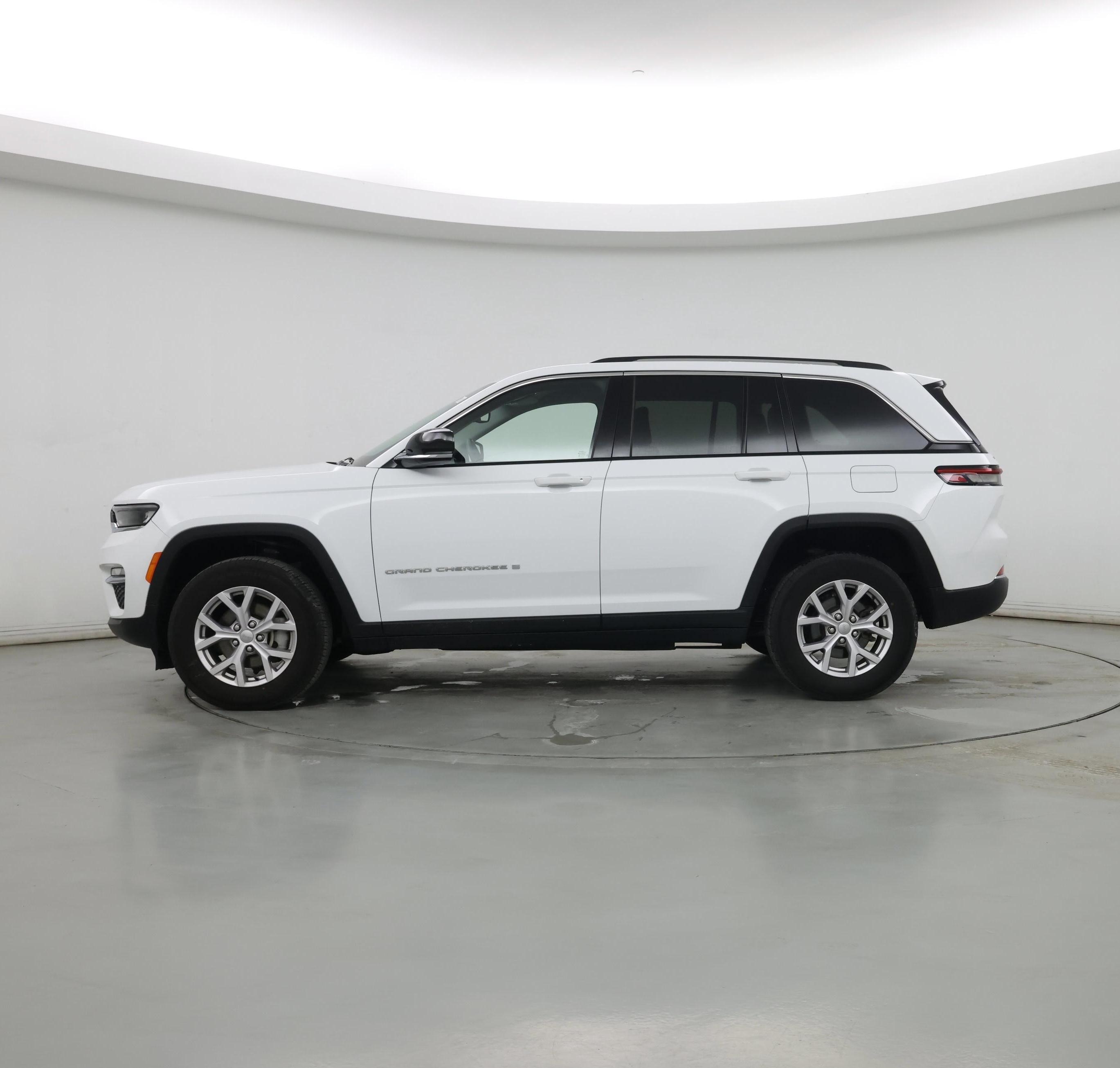Thumbnail: 2022 Jeep Grand Cherokee - 3