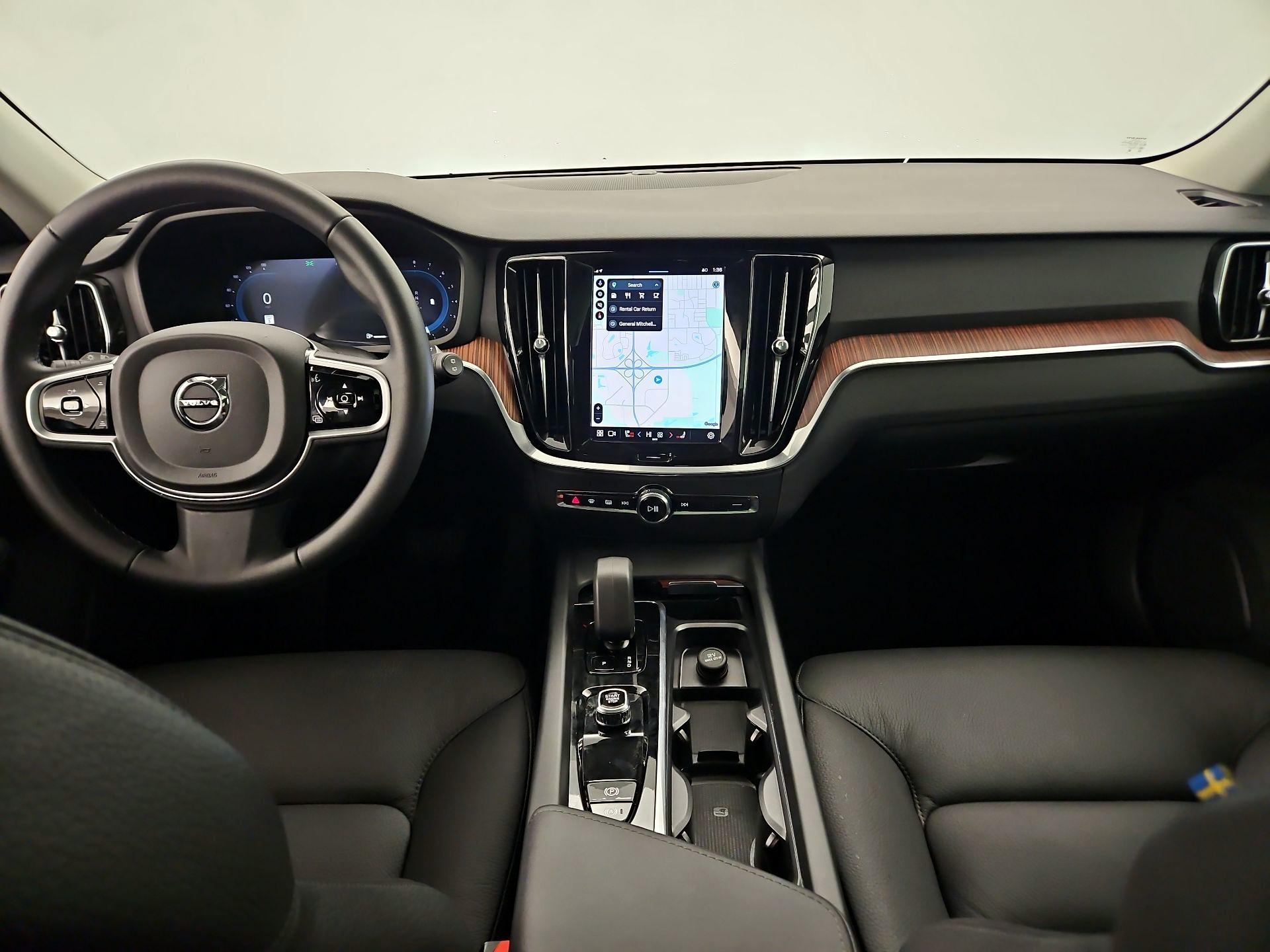 Thumbnail: 2025 Volvo S60 - 9