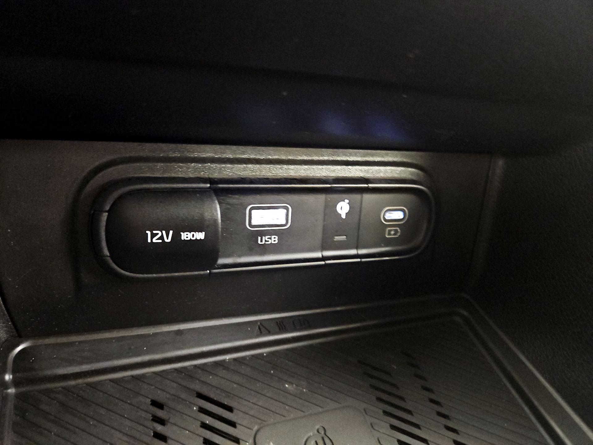 Thumbnail: 2024 Kia Sportage - 19