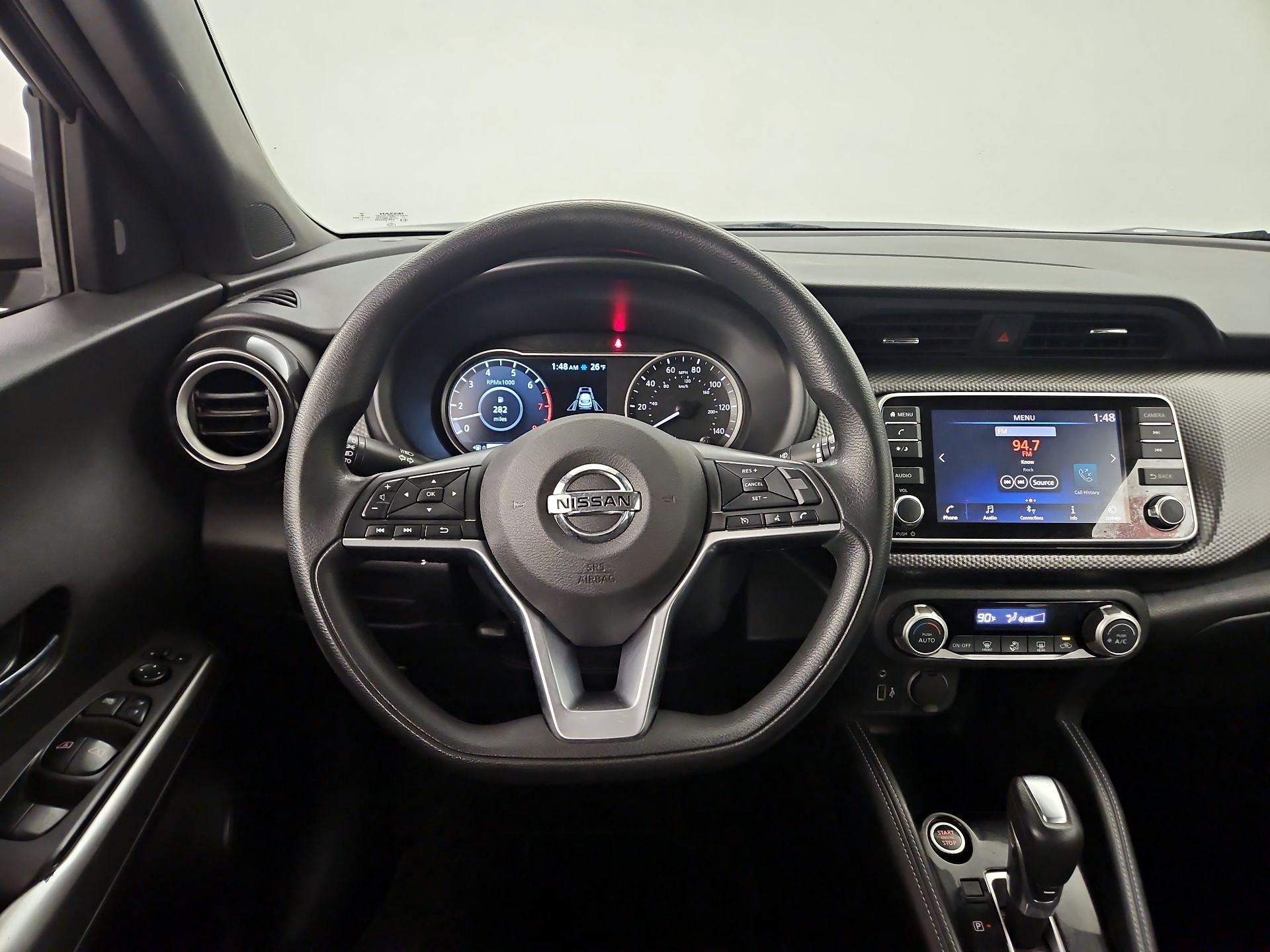 Thumbnail: 2020 Nissan Kicks - 10