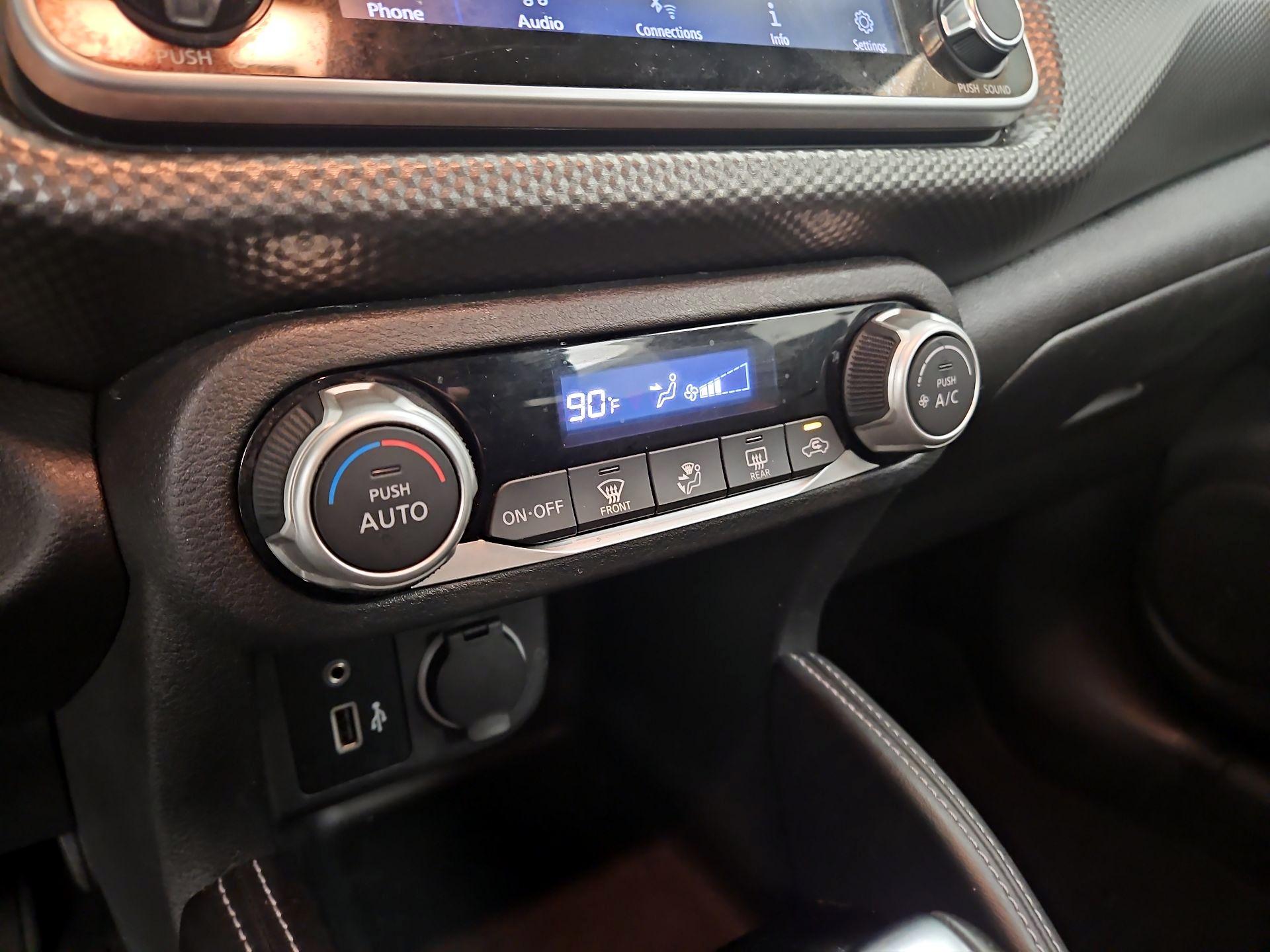 Thumbnail: 2020 Nissan Kicks - 15