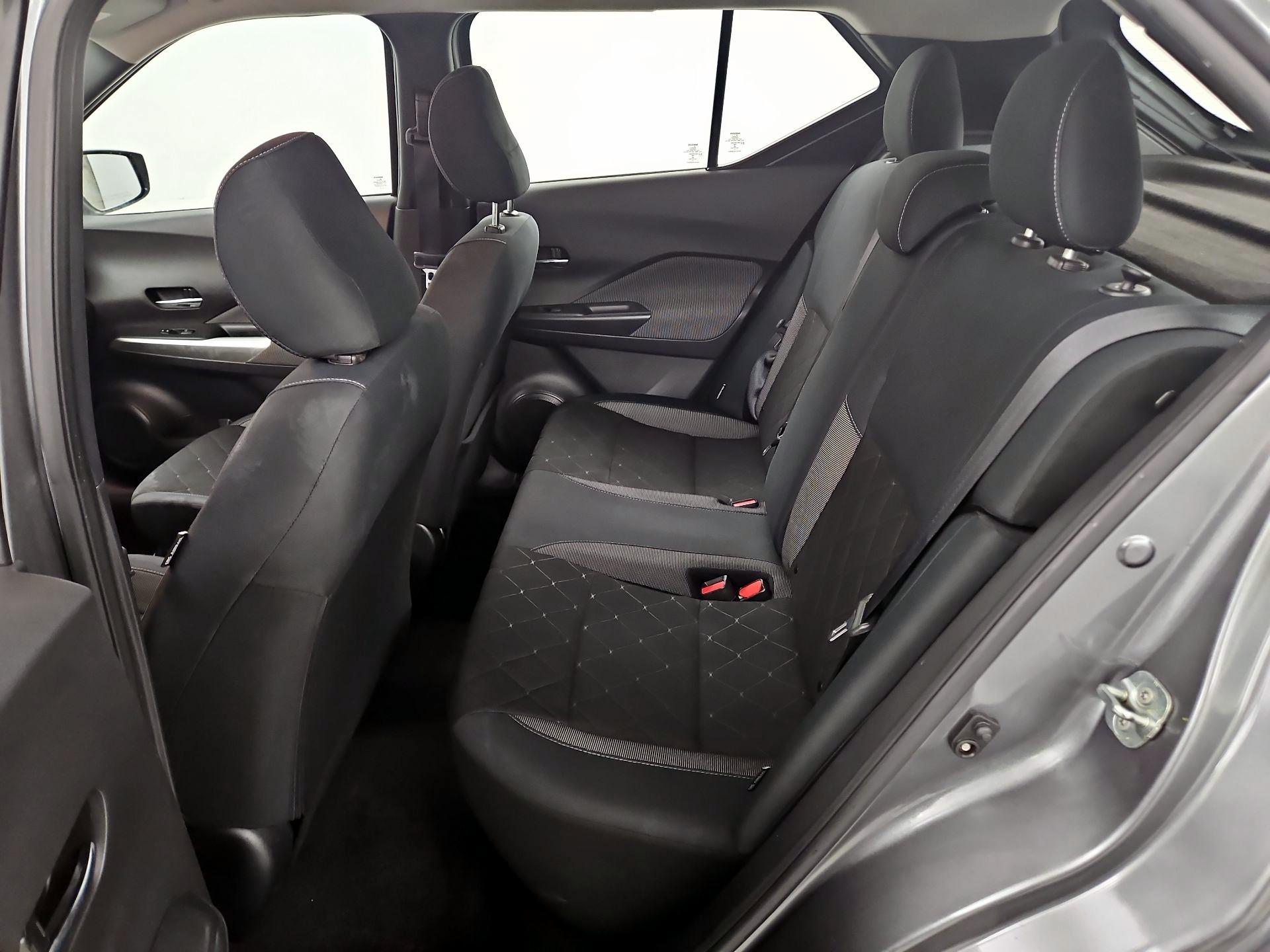 Thumbnail: 2020 Nissan Kicks - 18