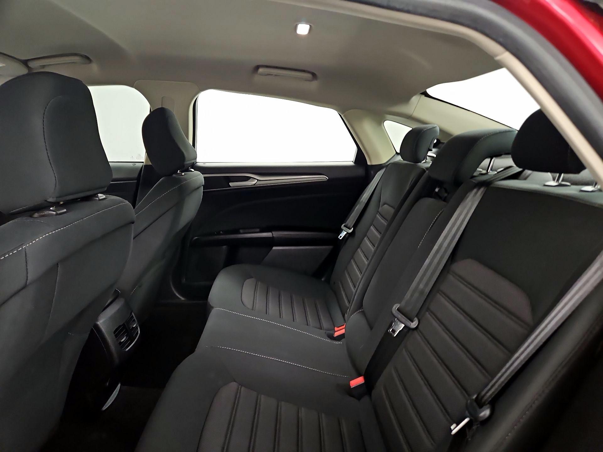 Thumbnail: 2020 Ford Fusion - 19