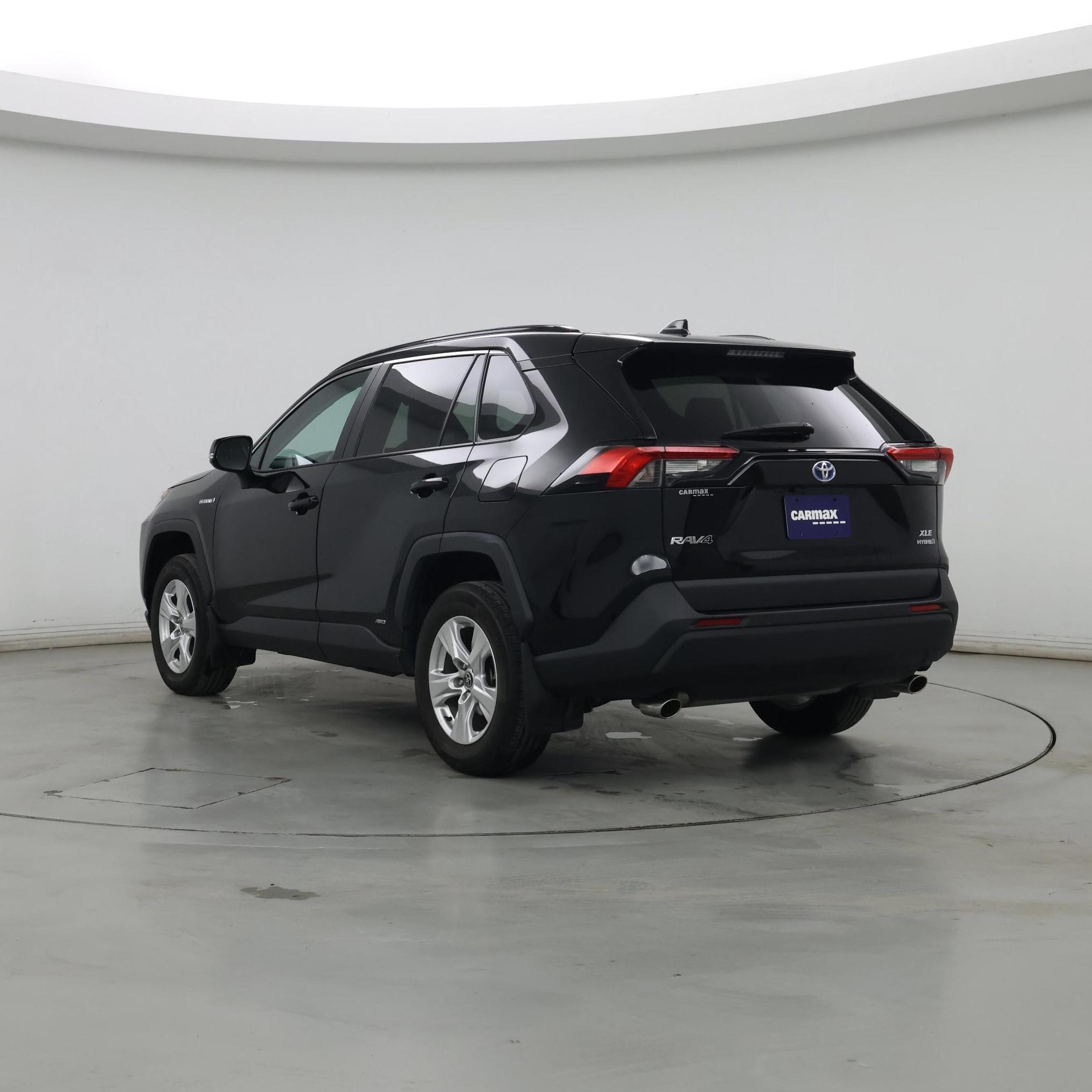 Thumbnail: 2021 Toyota RAV4 - 2