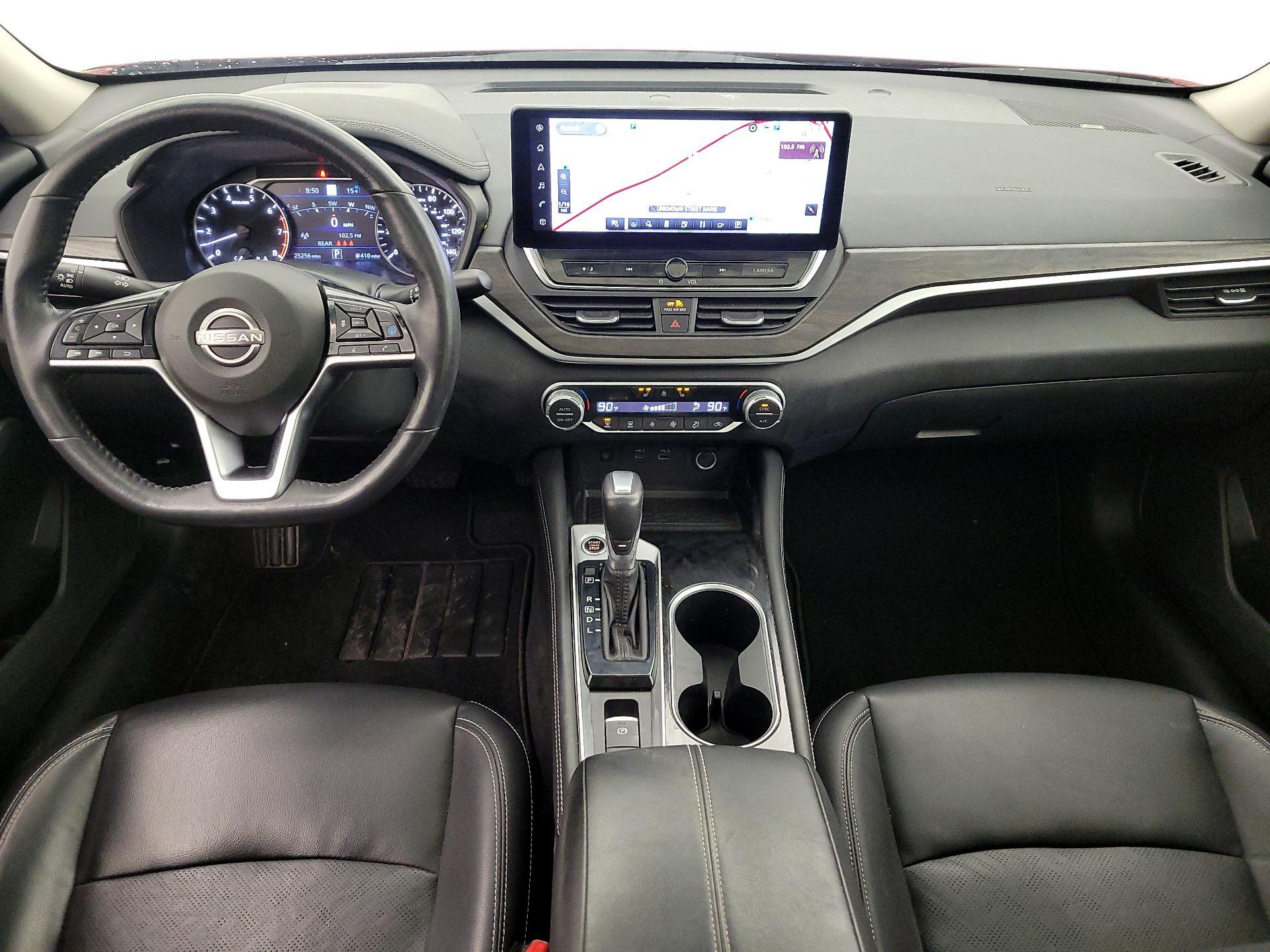 Thumbnail: 2023 Nissan Altima - 9