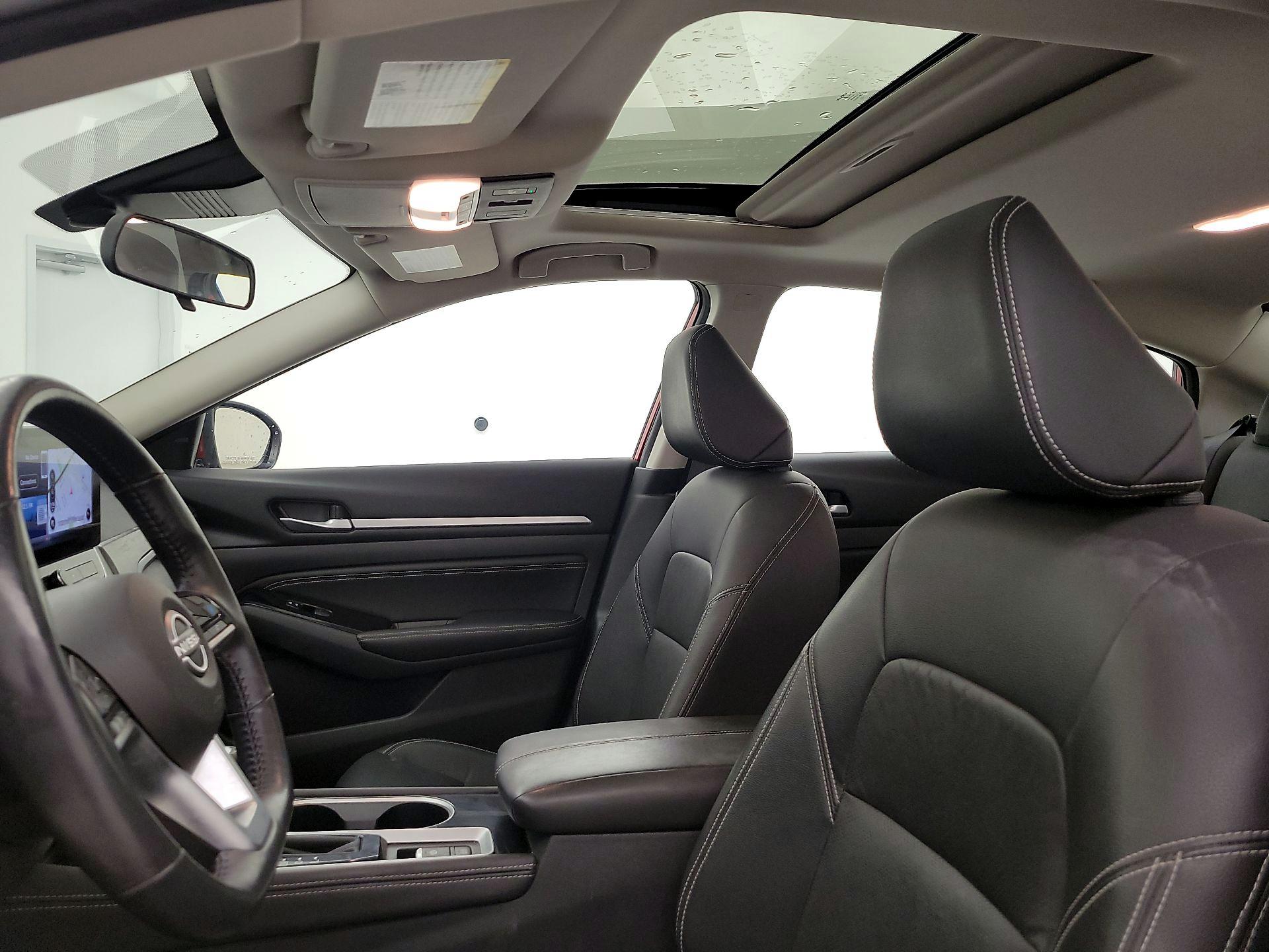 Thumbnail: 2023 Nissan Altima - 20